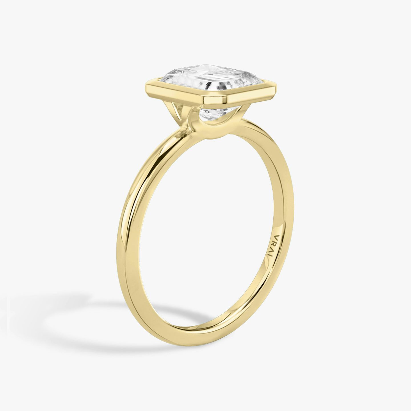 The Signature Bezel | Radiant | 18k | Yellow Gold | bandAccent: Plain | diamondOrientation: vertical | caratWeight: other