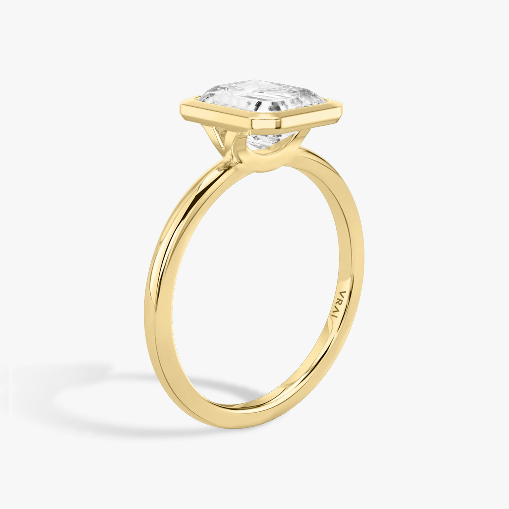 The Signature Bezel | Radiant | 18k | Yellow Gold | bandAccent: Plain | diamondOrientation: vertical | caratWeight: other