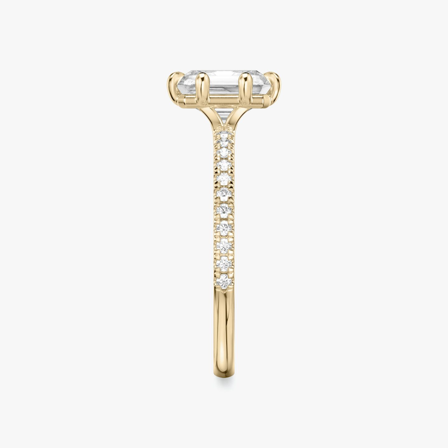 Signature 6 Prong | Radiant | 14k | Roségold | bandAccent: Mit Pavé-Besatz | bandWidth: standard | hiddenHalo: no | diamondOrientation: vertical | caratWeight: other