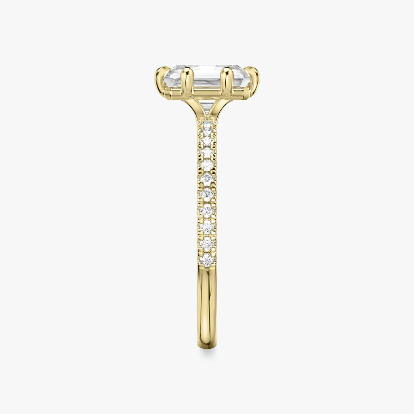The Signature 6 Prong | Radiant | 18k | Yellow Gold | bandAccent: Pavé | bandWidth: standard | hiddenHalo: no | diamondOrientation: vertical | caratWeight: other