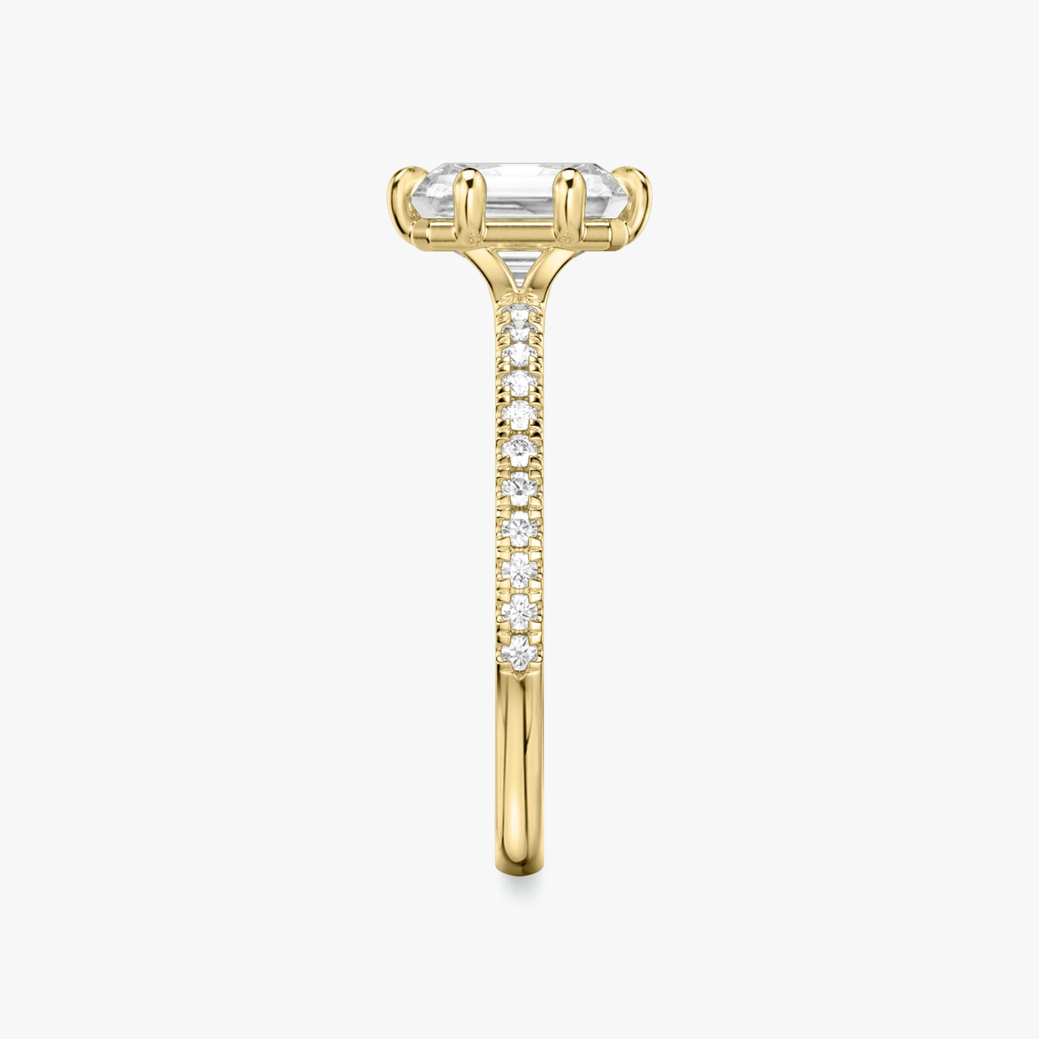 The Signature 6 Prong | Radiant | 18k | Yellow Gold | bandAccent: Pavé | bandWidth: standard | hiddenHalo: no | diamondOrientation: vertical | caratWeight: other
