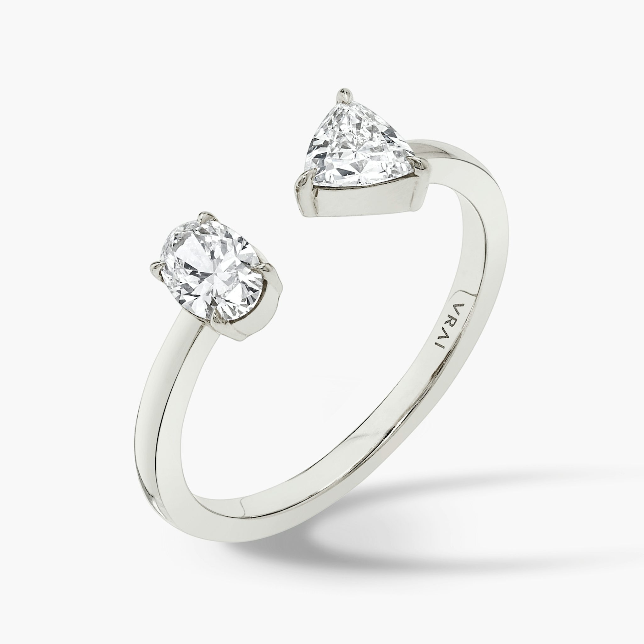 Mixed Cuff Ring | Oval und Trillant | 14k | Weißgold