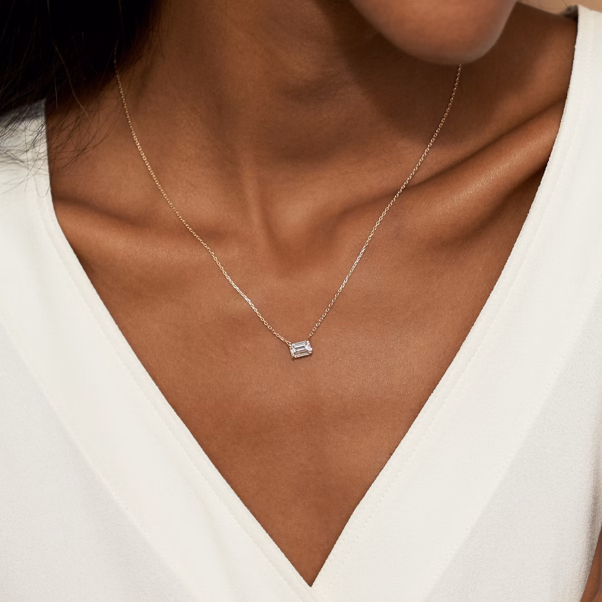 VRAI Solitaire Necklace | Emerald | 14k | Rose Gold | diamondColor: near-colorless | caratWeight: 1.0ct