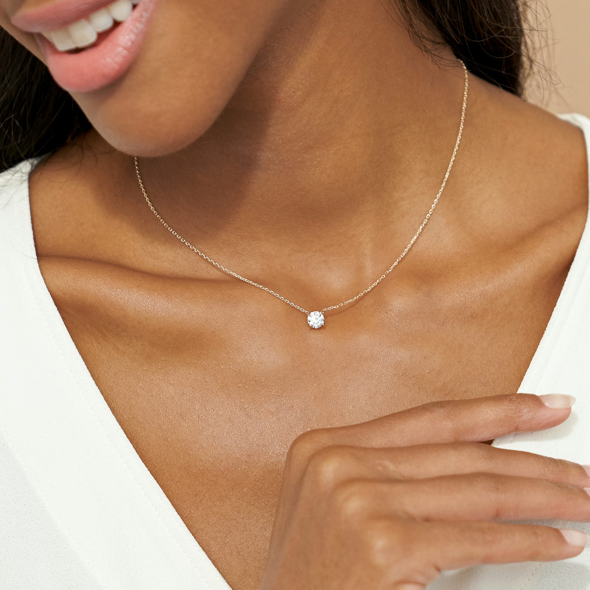 VRAI Solitaire Necklace | Round Brilliant | 14k | White Gold | diamondColor: near-colorless | caratWeight: 0.75ct