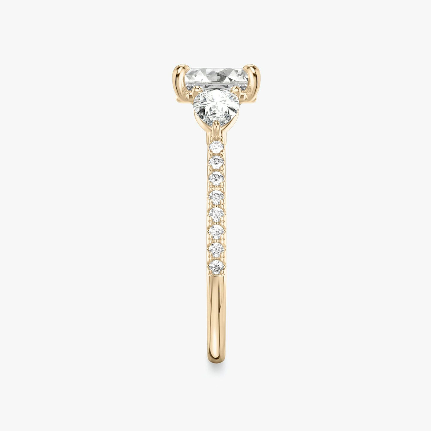 Three Stone | Asscher | 14k | Roségold | bandAccent: Mit Pavé-Besatz | sideStoneCarat: 0.25ct | sideStoneShape: Tropfen | diamondOrientation: vertical | caratWeight: other