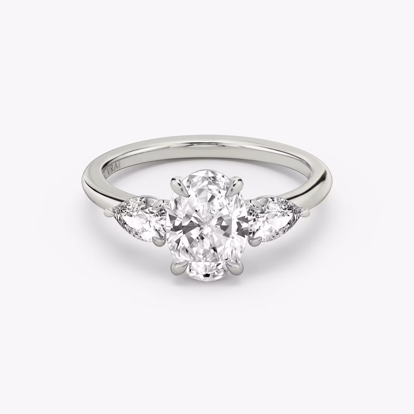 The Three Stone Oval | Platinum