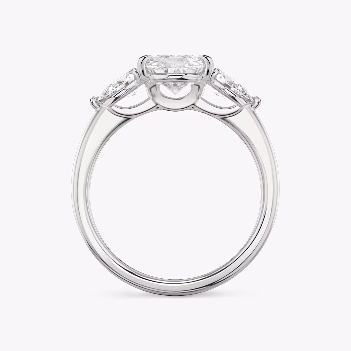 Three Stone | Tropfen | Platin | bandAccent: Ohne Pavé-Besatz | sideStoneCarat: 0.25ct | sideStoneShape: Tropfen | diamondOrientation: vertical | caratWeight: other