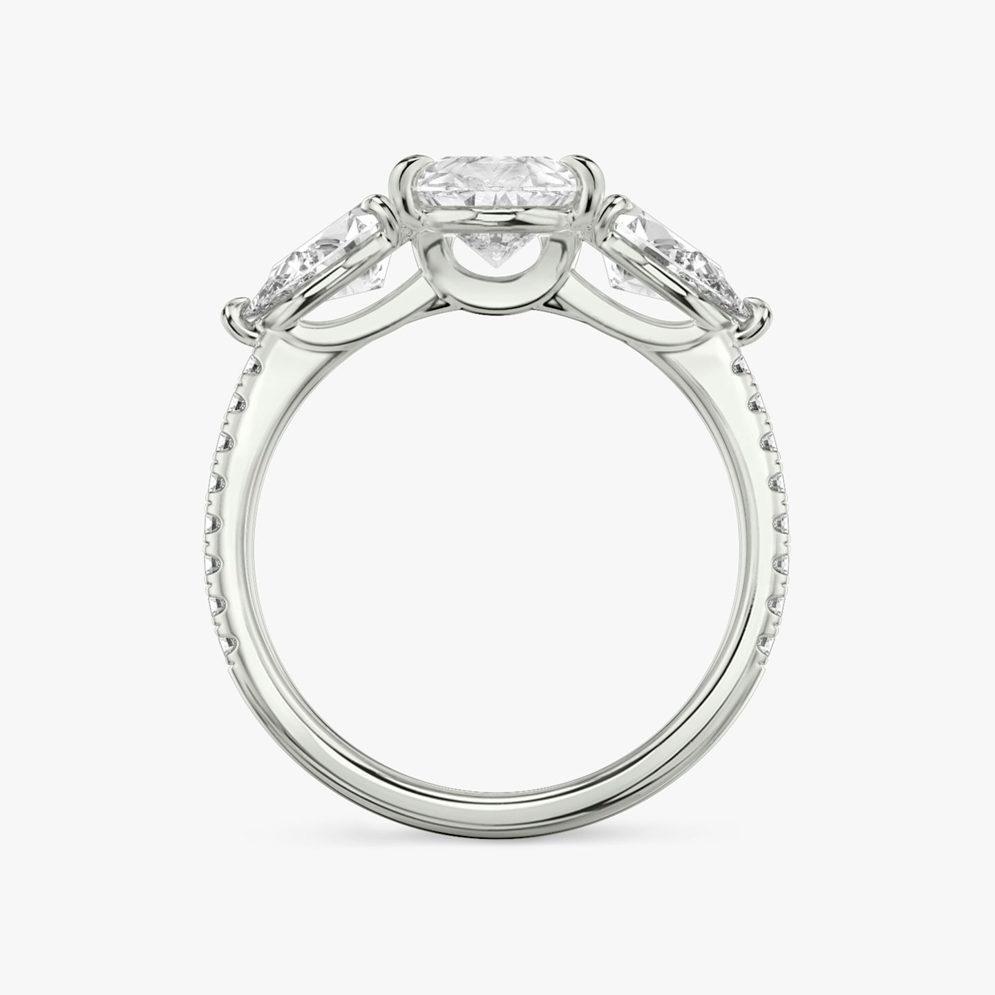 Three Stone | Tropfen | 18k | Weißgold | bandAccent: Mit Pavé-Besatz | sideStoneCarat: 0.50ct | sideStoneShape: Tropfen | diamondOrientation: vertical | caratWeight: other