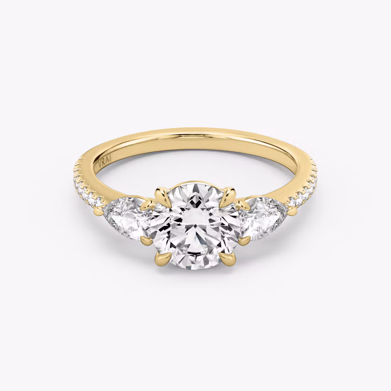 Three Stone Round Brilliant Diamond Ring