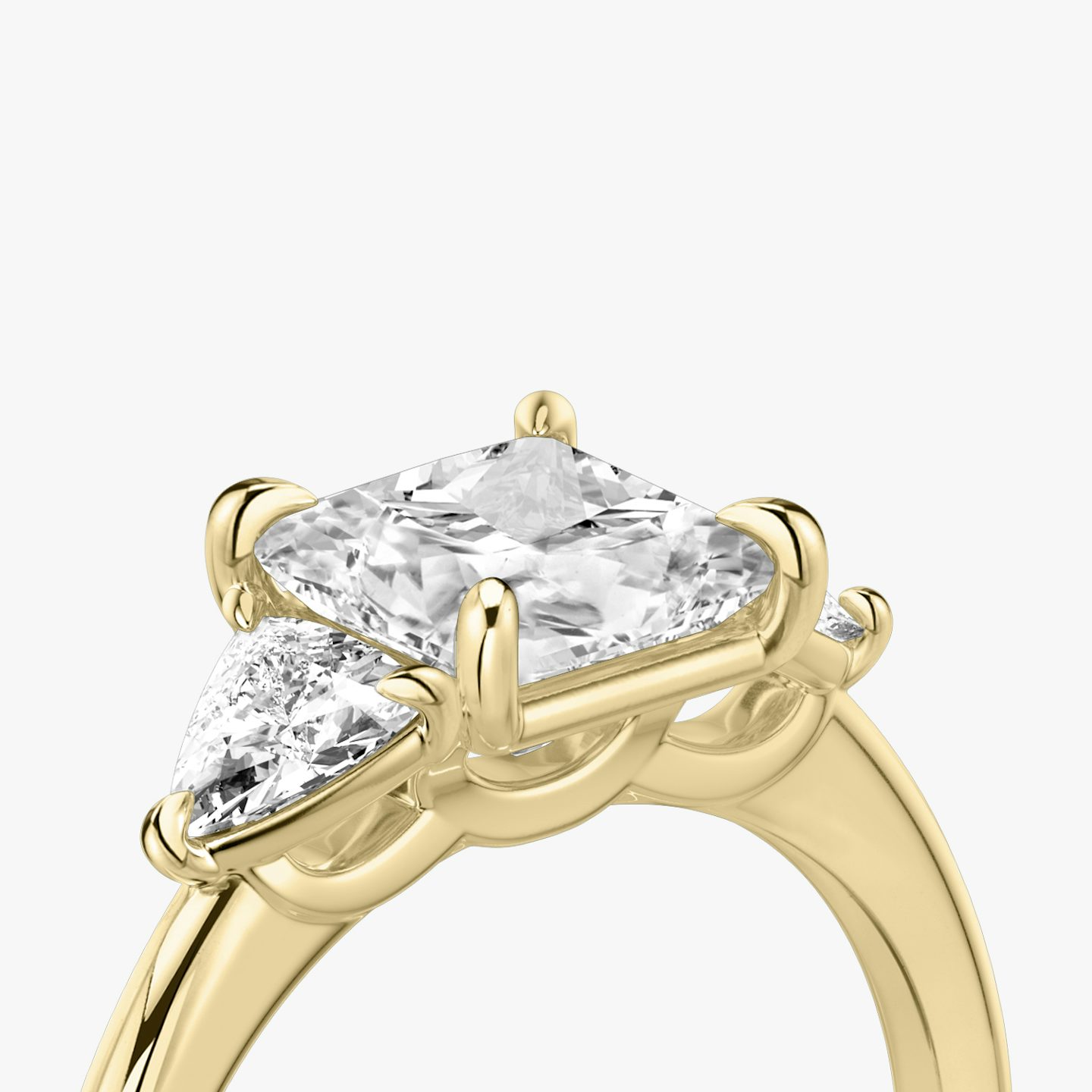 The Three Stone | Princess | 18k | Yellow Gold | bandAccent: Plain | sideStoneCarat: 0.25ct | sideStoneShape: Trillion | diamondOrientation: vertical | caratWeight: other