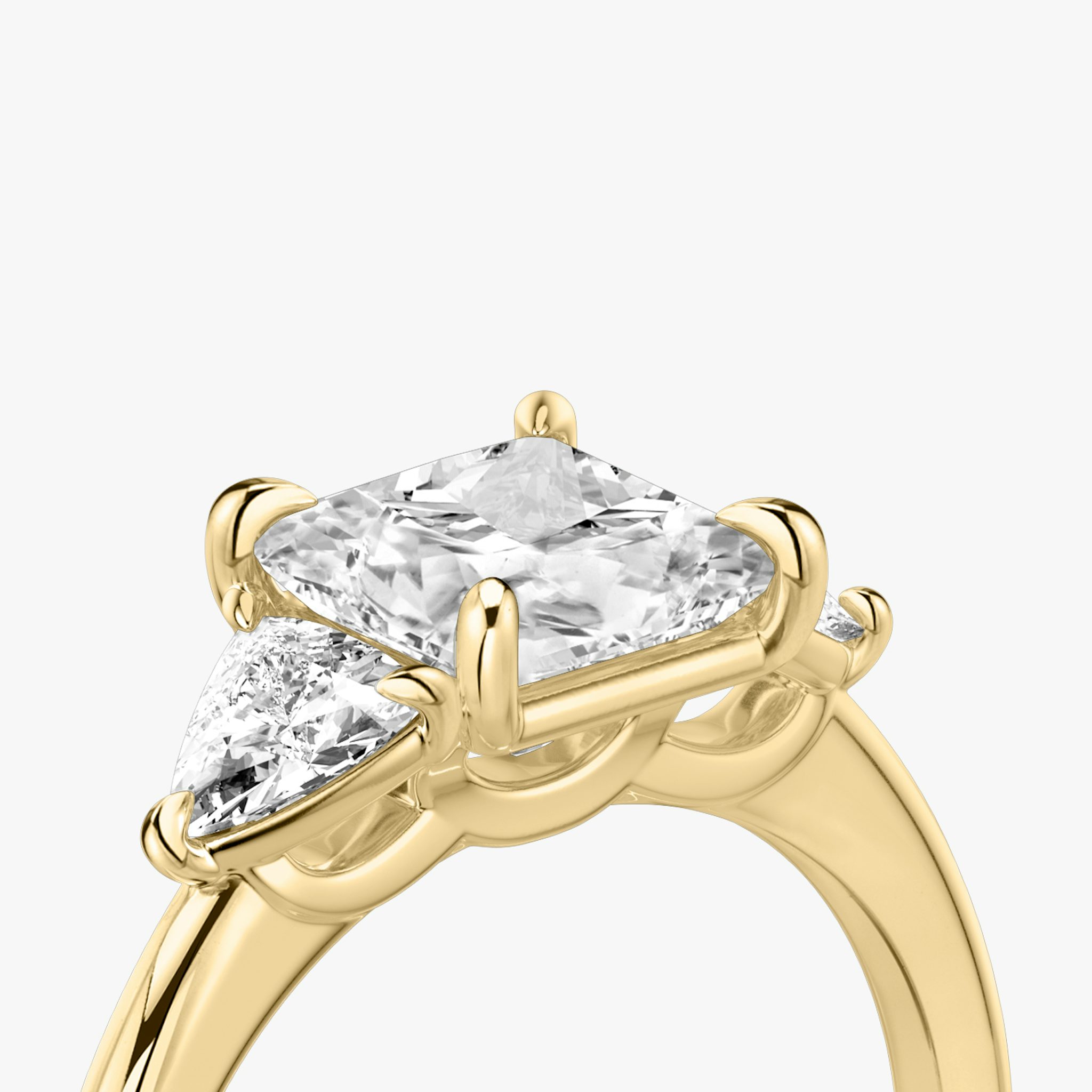 The Three Stone | Princess | 18k | Yellow Gold | bandAccent: Plain | sideStoneCarat: 0.25ct | sideStoneShape: Trillion | diamondOrientation: vertical | caratWeight: other