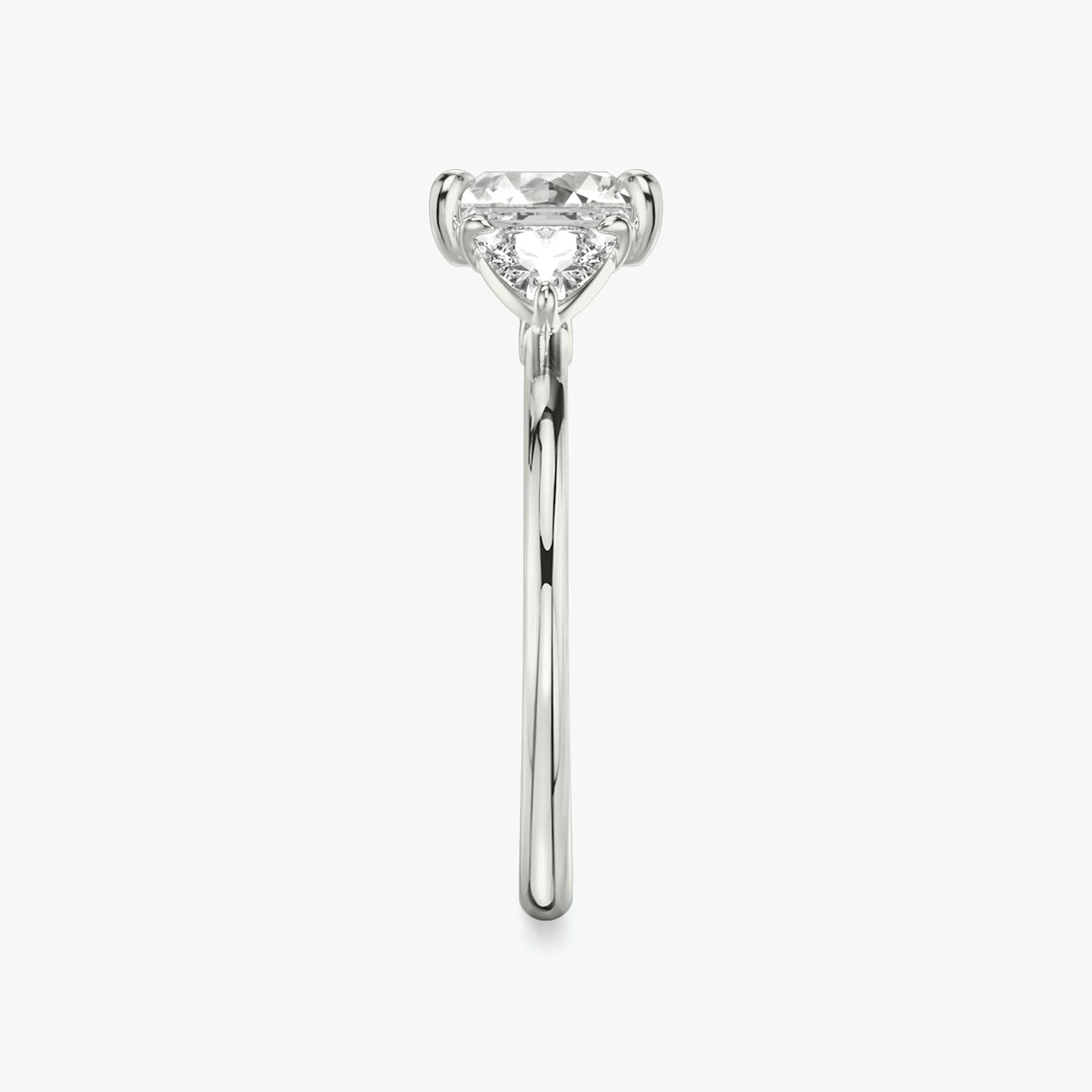 The Three Stone | Princess | 18k | White Gold | bandAccent: Plain | sideStoneCarat: 0.25ct | sideStoneShape: Trillion | diamondOrientation: vertical | caratWeight: other