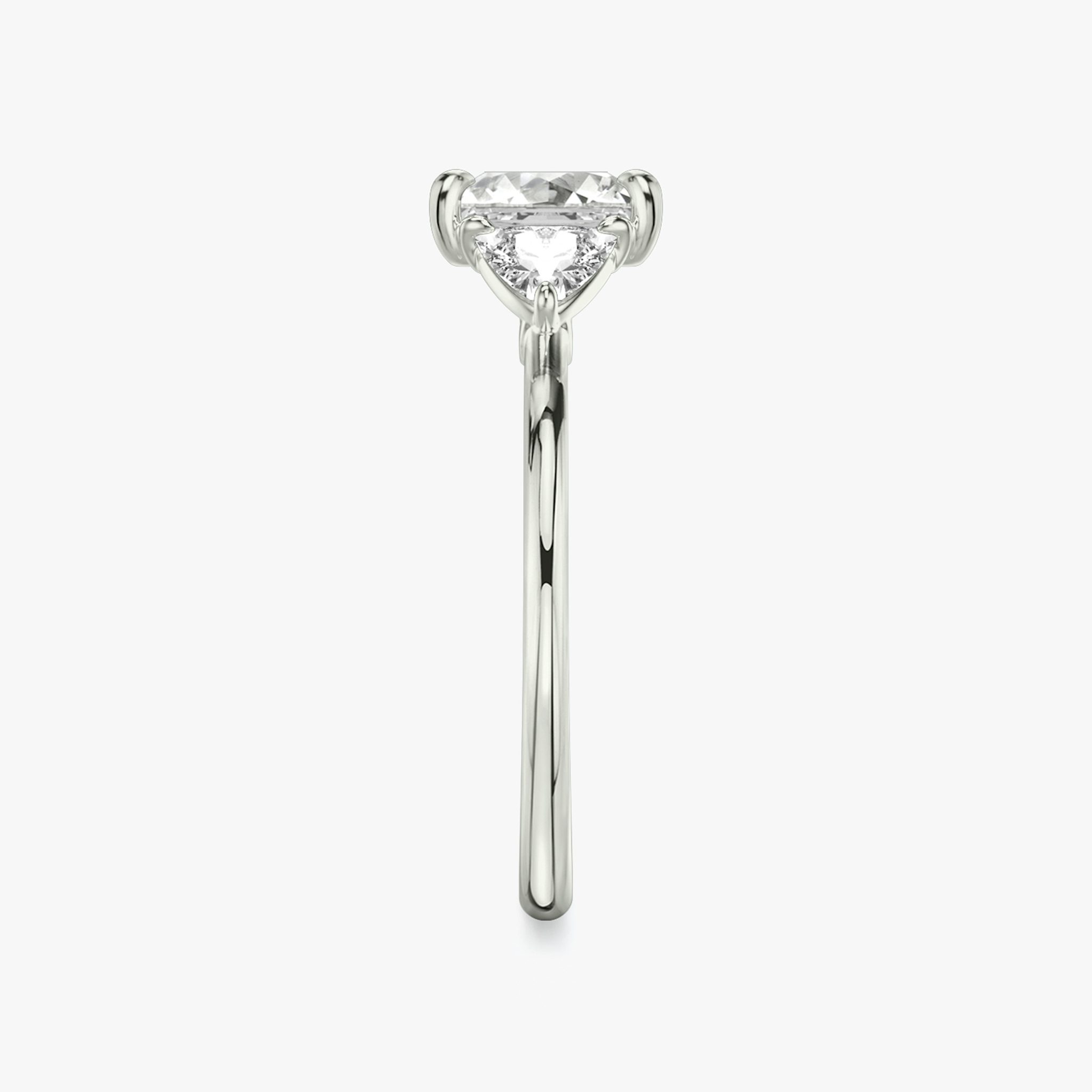 The Three Stone | Princess | 18k | White Gold | bandAccent: Plain | sideStoneCarat: 0.25ct | sideStoneShape: Trillion | diamondOrientation: vertical | caratWeight: other
