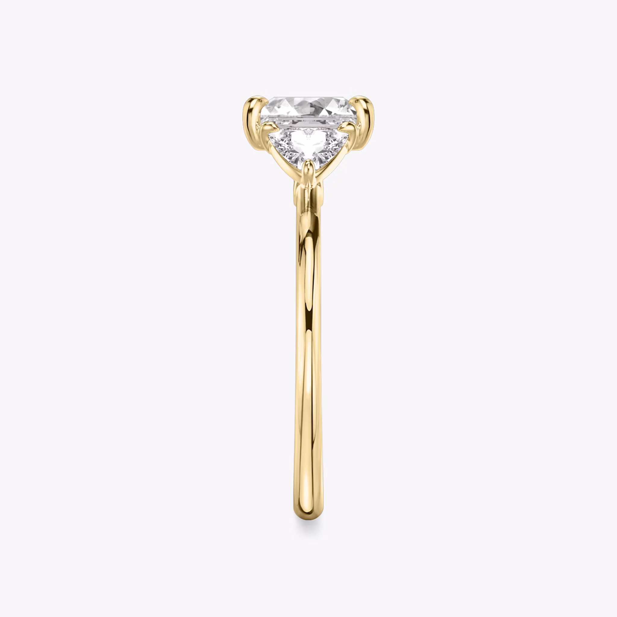 The Three Stone | Princess | 18k | Yellow Gold | bandAccent: Plain | sideStoneCarat: 0.25ct | sideStoneShape: Trillion | diamondOrientation: vertical | caratWeight: other