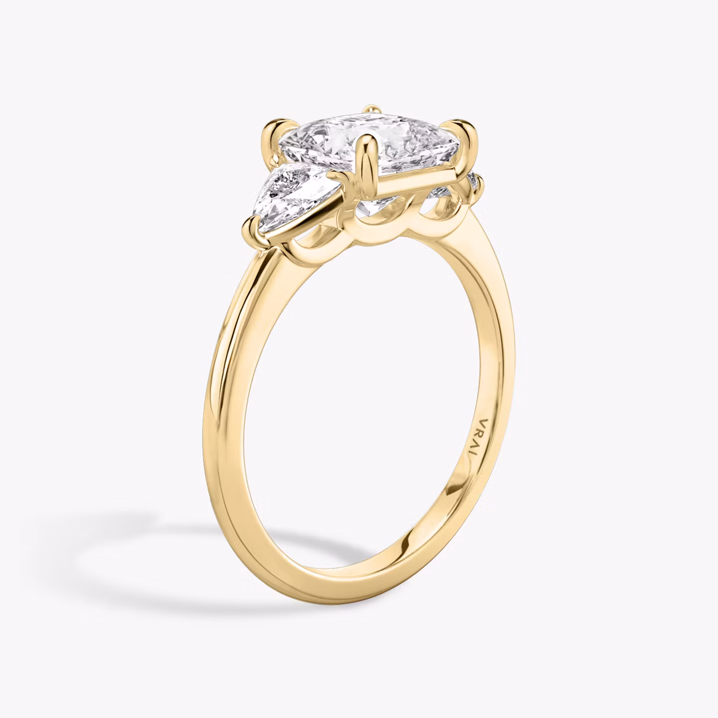 The Three Stone | Princess | 18k | Yellow Gold | bandAccent: Plain | sideStoneCarat: 0.25ct | sideStoneShape: Trillion | diamondOrientation: vertical | caratWeight: other