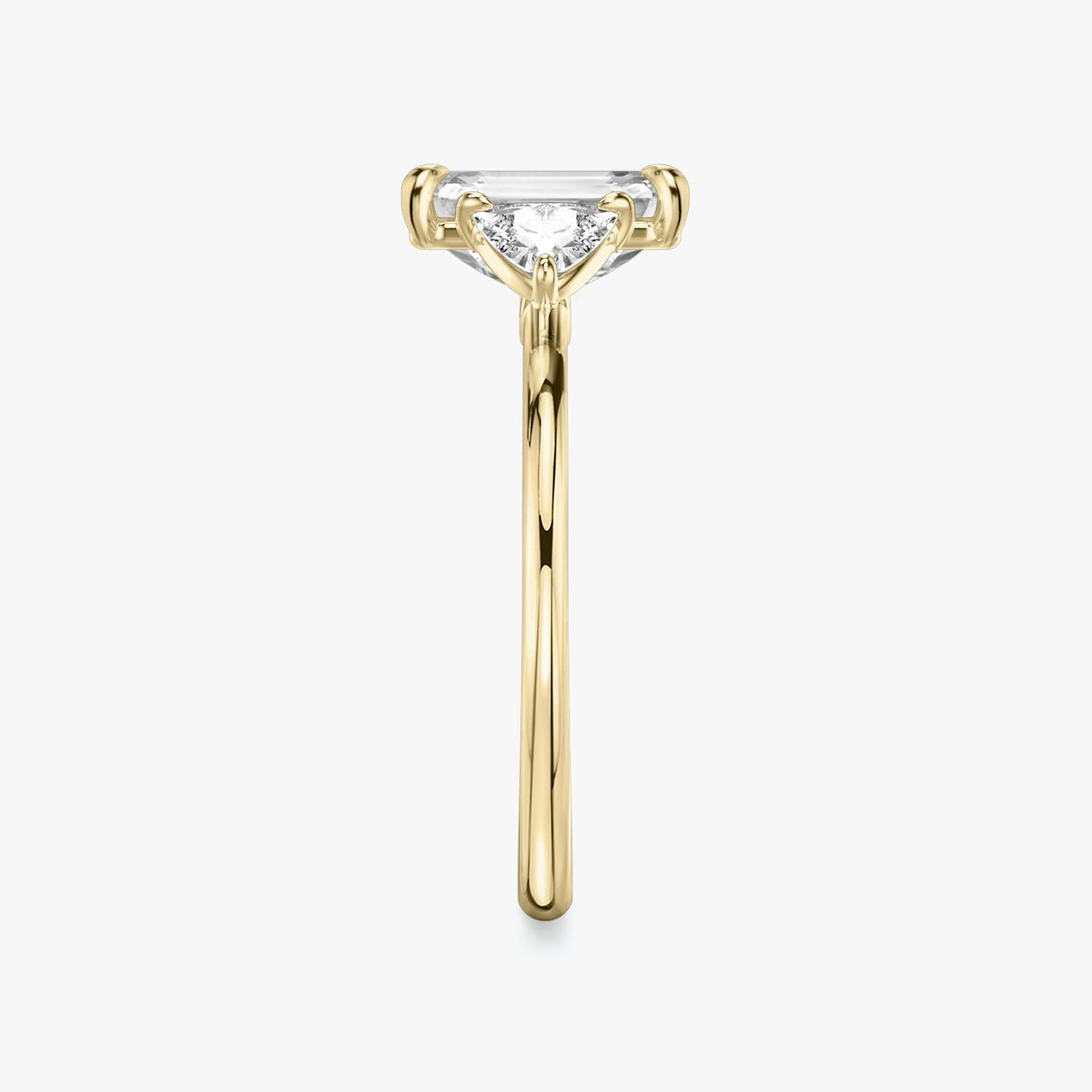 The Three Stone | Emerald | 18k | Yellow Gold | bandAccent: Plain | sideStoneCarat: 0.25ct | sideStoneShape: Trillion | diamondOrientation: vertical | caratWeight: other