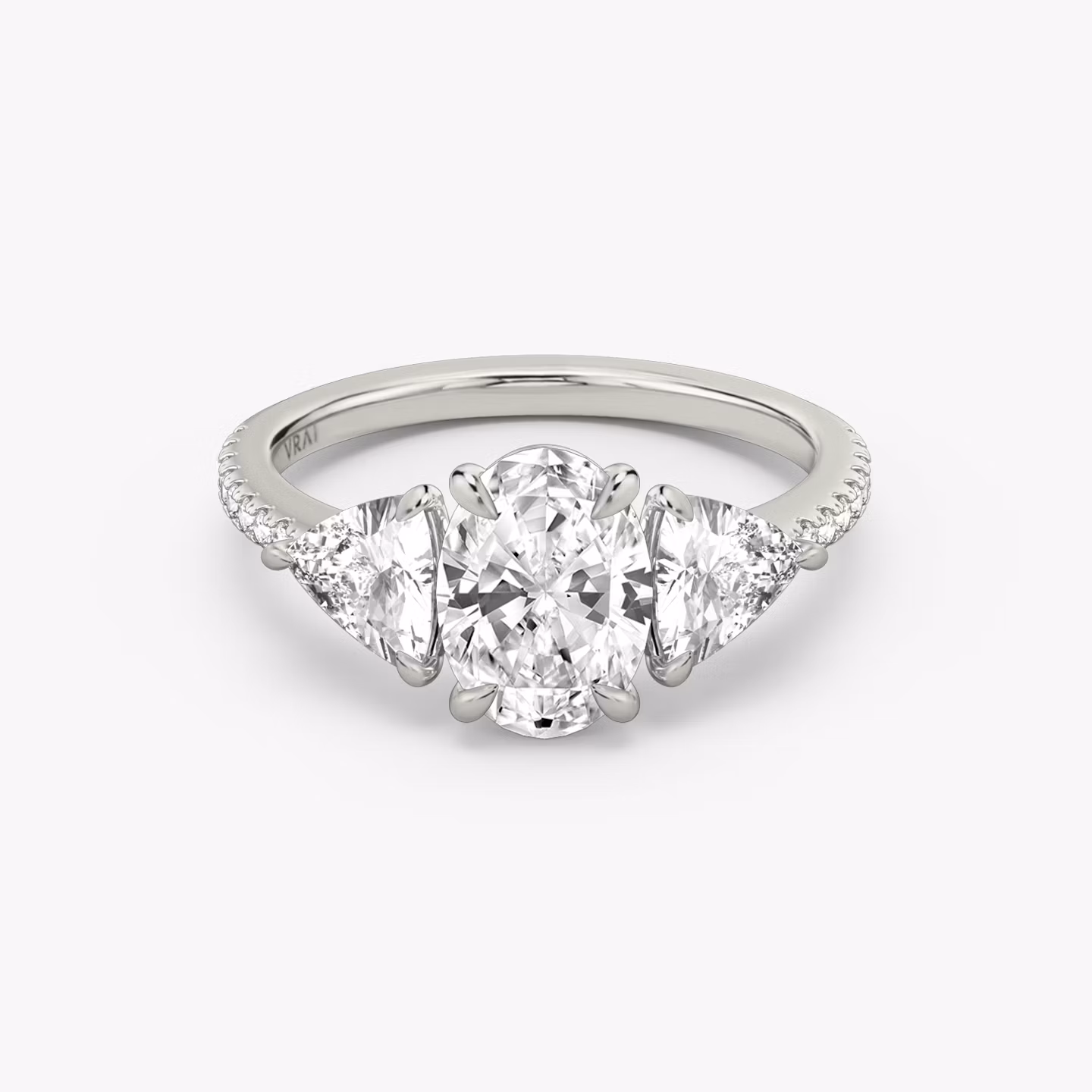 The Three Stone Oval | Platinum