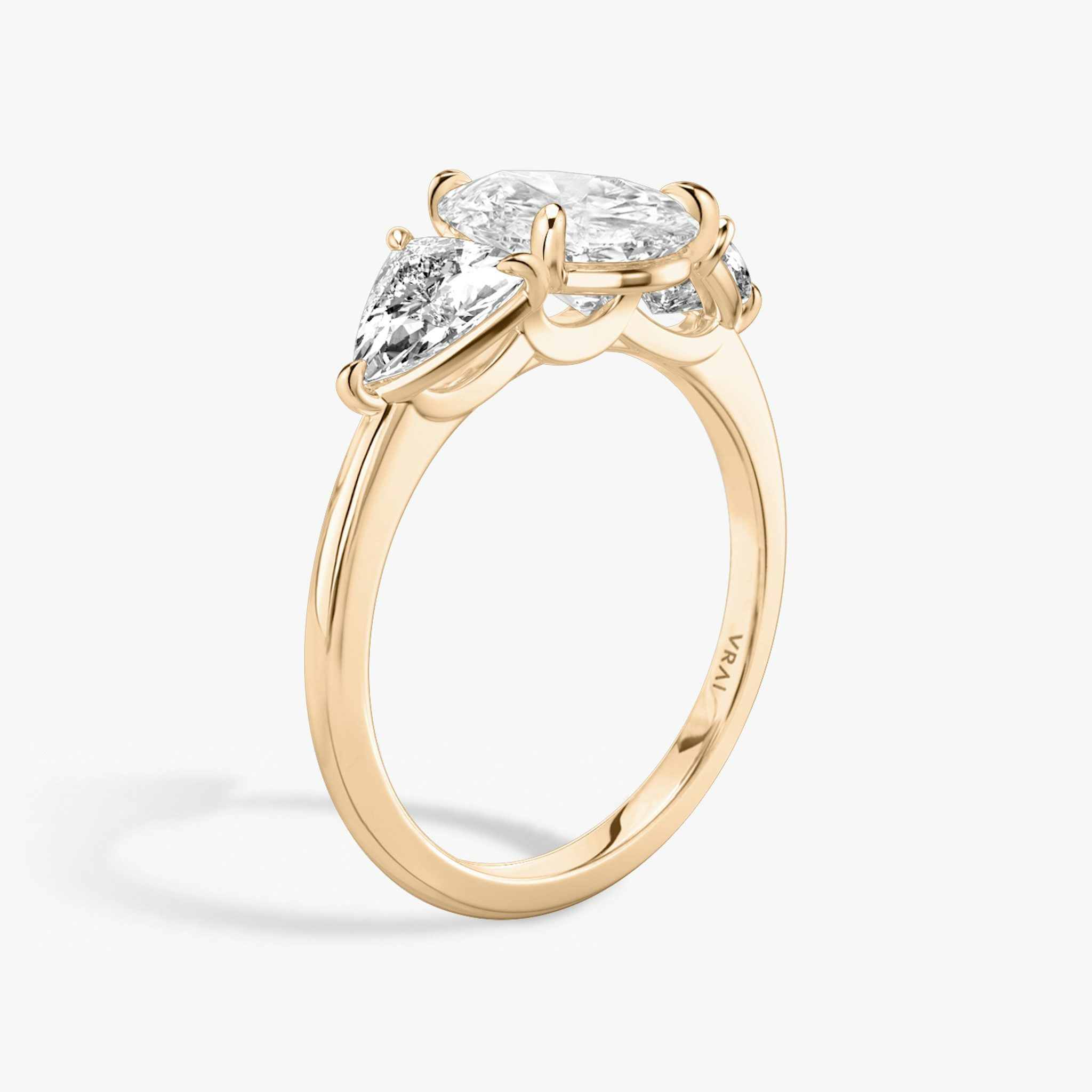 Three Stone | Tropfen | 14k | Roségold | bandAccent: Ohne Pavé-Besatz | sideStoneCarat: 0.50ct | sideStoneShape: Trillant | diamondOrientation: vertical | caratWeight: other