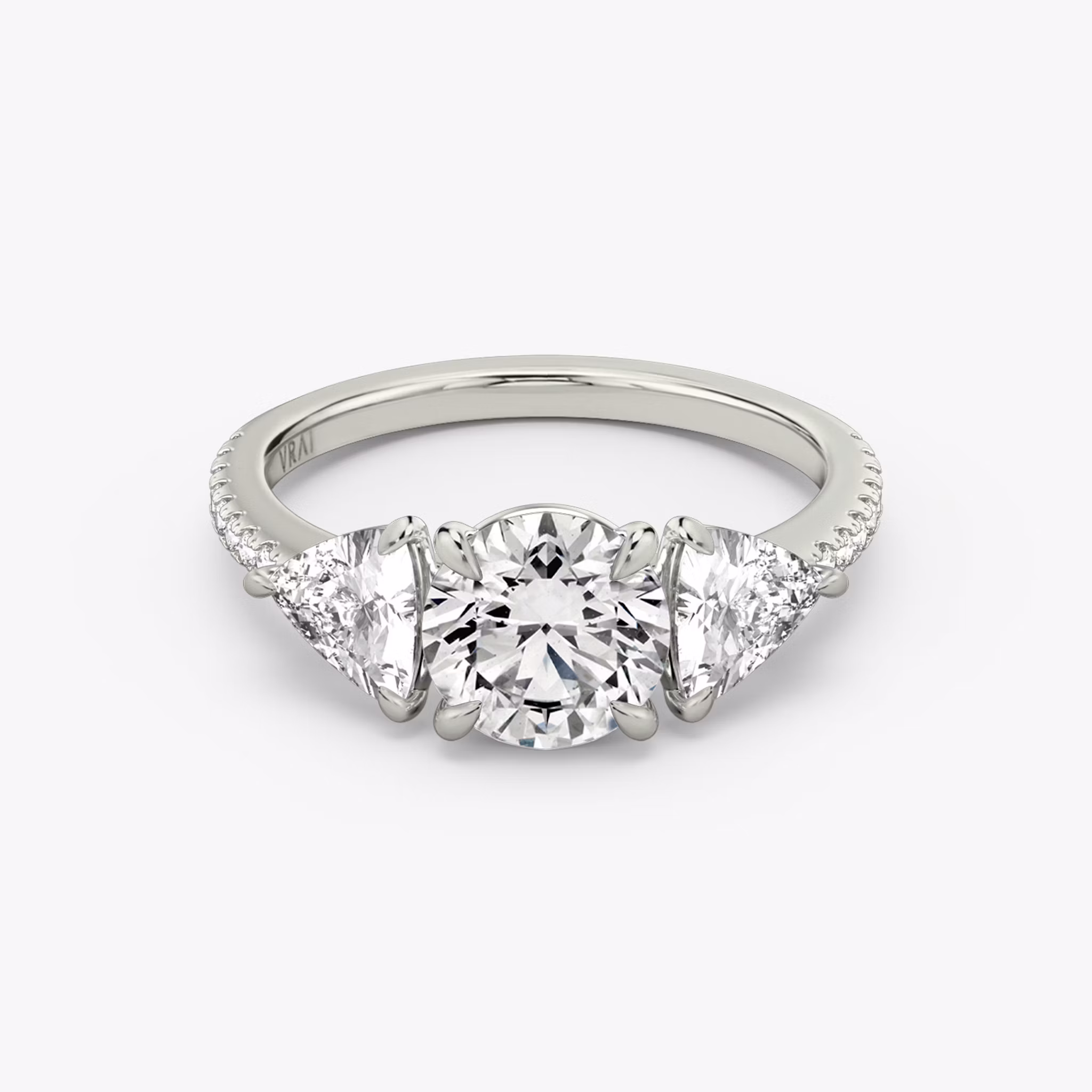 Three Stone Round Brilliant | White Gold