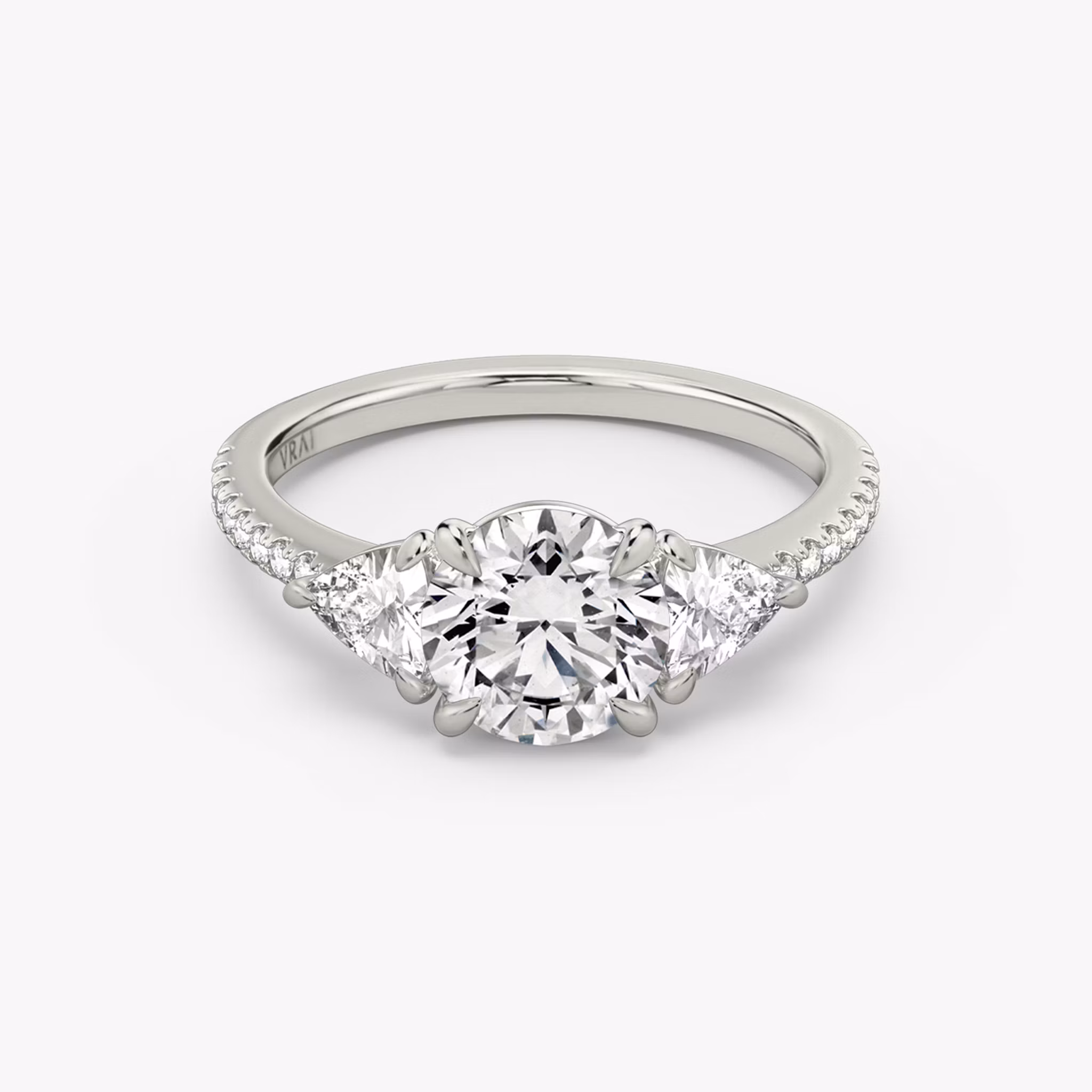 Three Stone Round Brilliant | White Gold