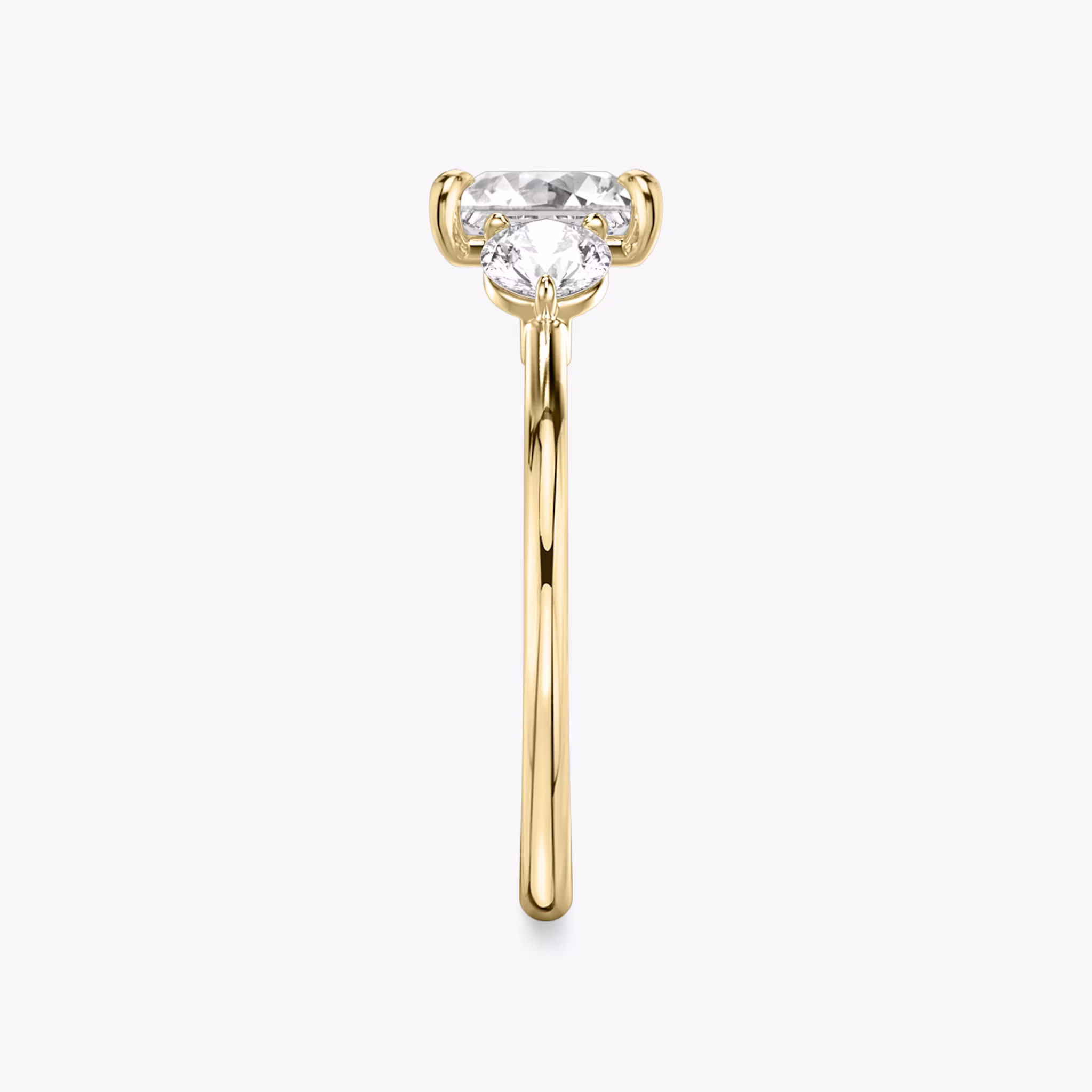 The Three Stone | Princess | 18k | Yellow Gold | bandAccent: Plain | sideStoneCarat: 0.25ct | sideStoneShape: Round Brilliant | diamondOrientation: vertical | caratWeight: other