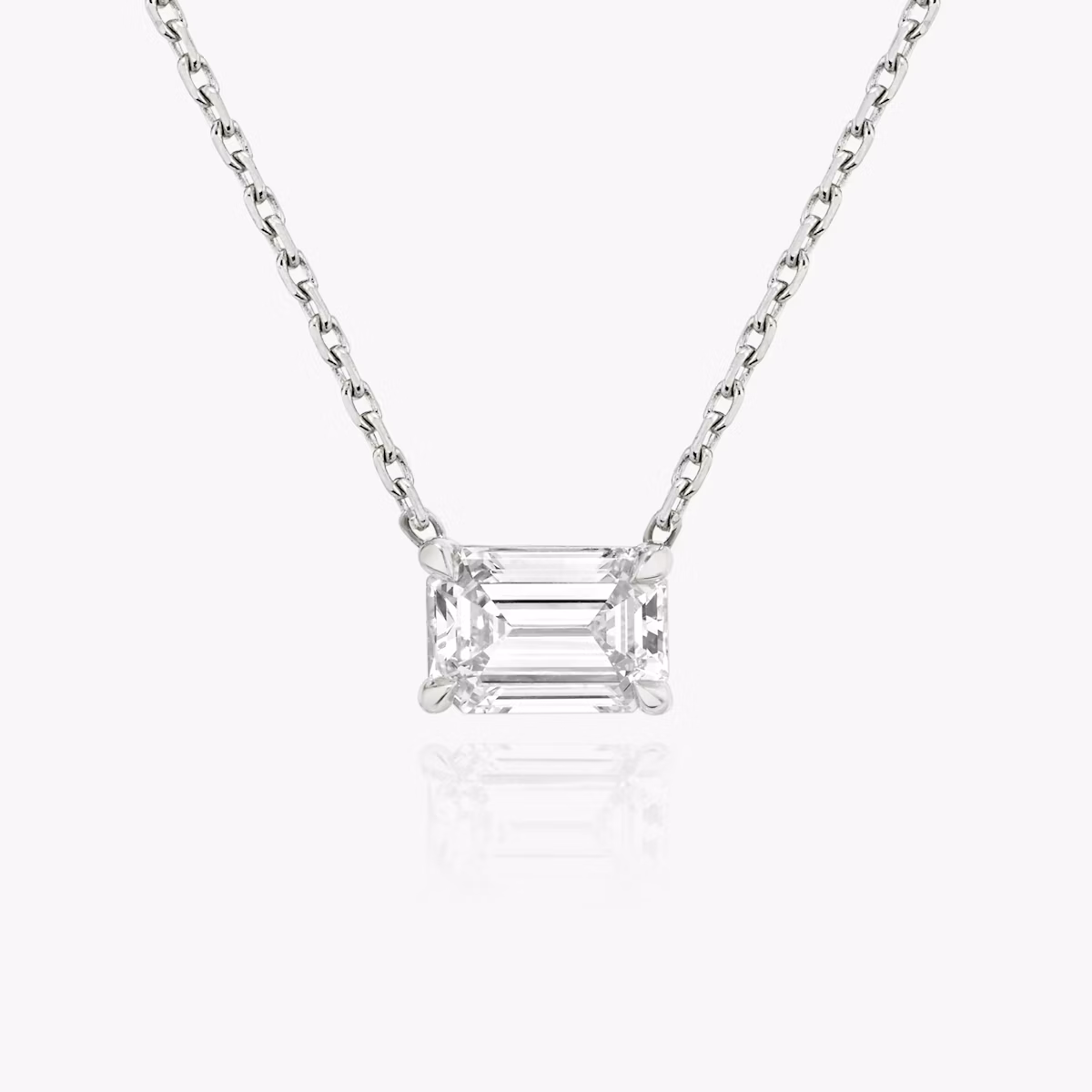 Collar Solitario VRAI | Esmeralda | 14k | Oro blanco | diamondColor: near-colorless | caratWeight: 0.50ct