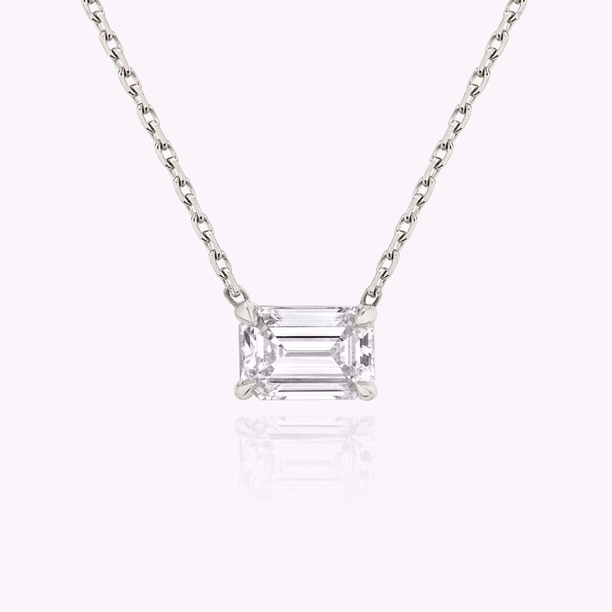 VRAI Solitaire Necklace Emerald | White Gold