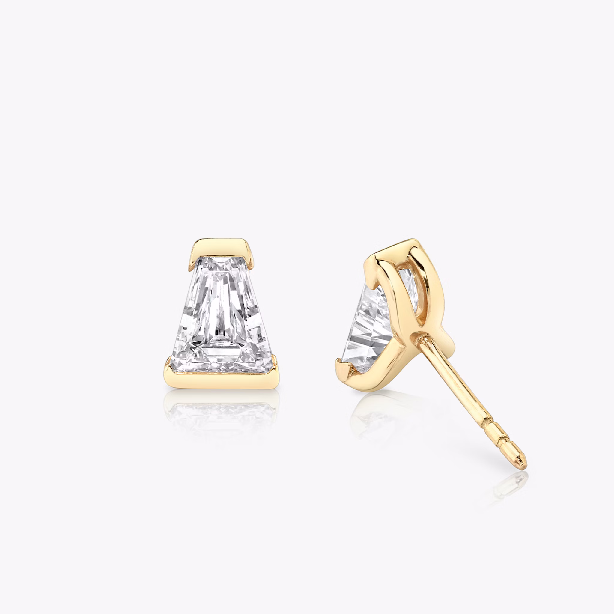 Knife-Edge Semi-Bezel Stud | Keystone | 14k | Yellow Gold | caratWeight: 0.75ct