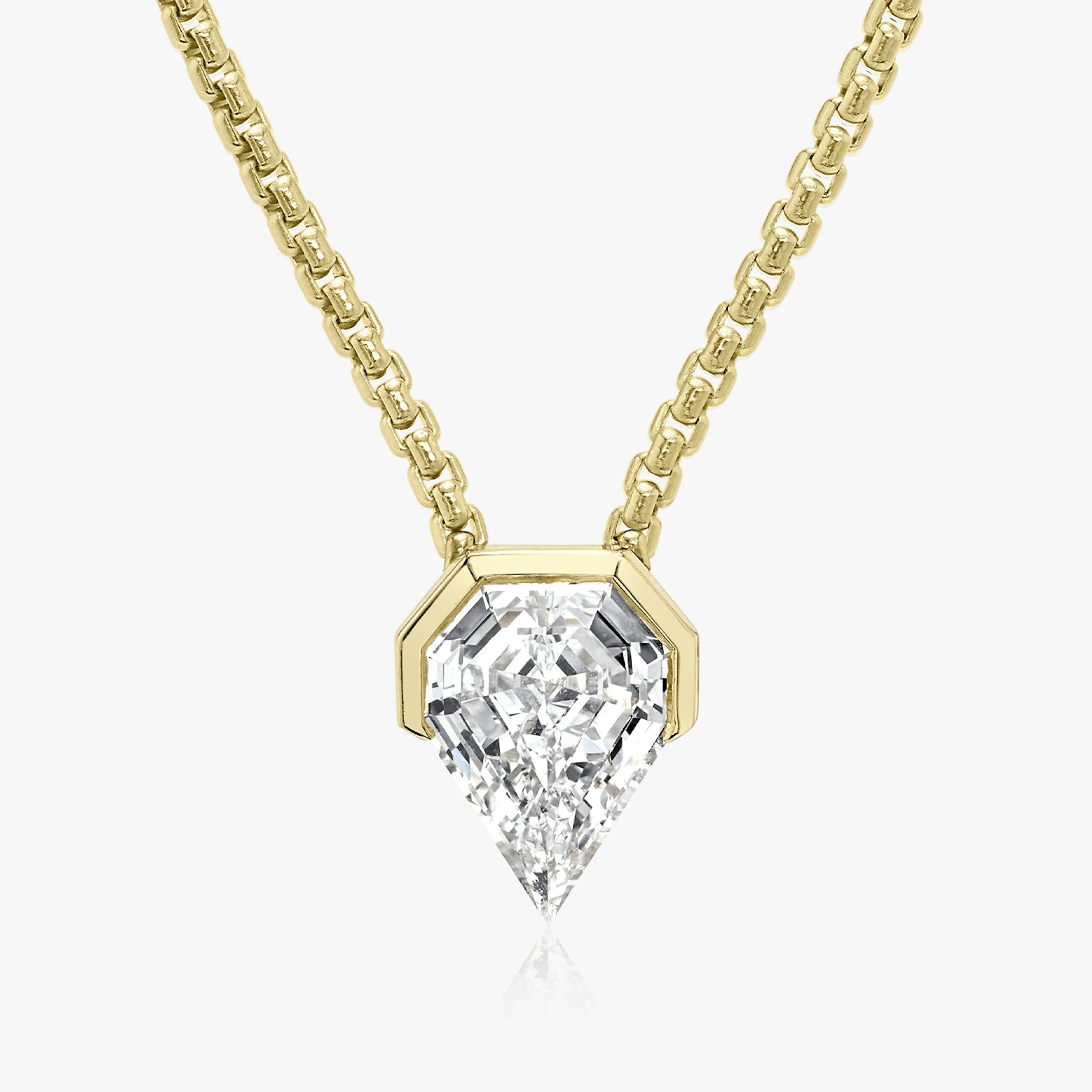Strength Necklace | Shield | 14k | Yellow Gold | caratWeight: 0.75ct