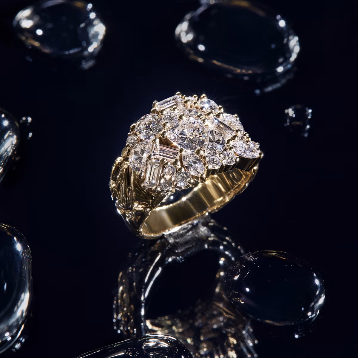 Unity Ring | trillion+half-moon+round-brilliant+marquise+baguette | 14k | Gelbgold