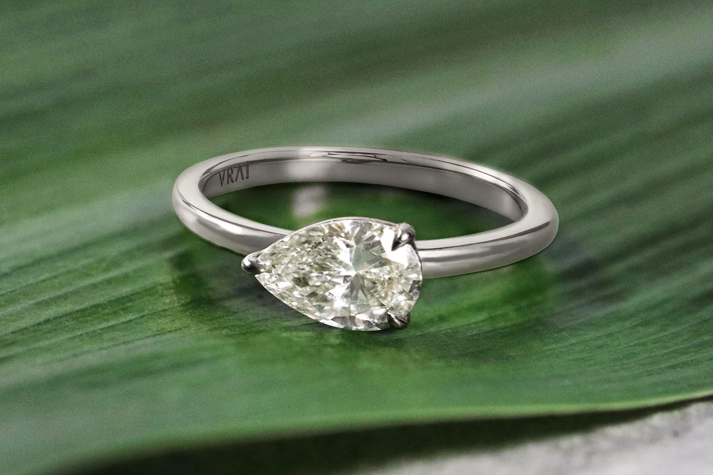 Pear shaped diamonds