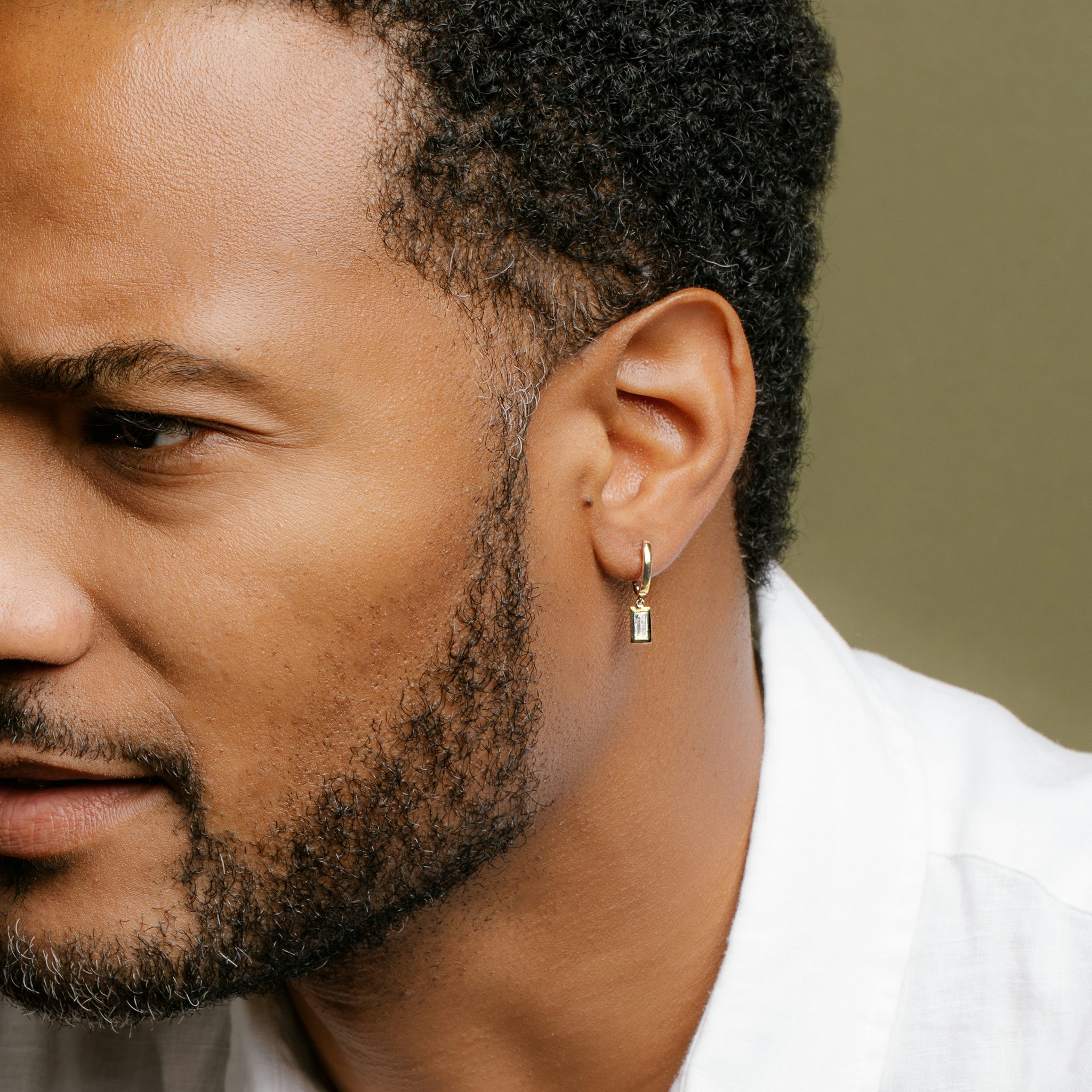 Knife-Edge Bezel Drop Huggie Hoop | Baguette | 14k | Yellow Gold | caratWeight: 0.25ct