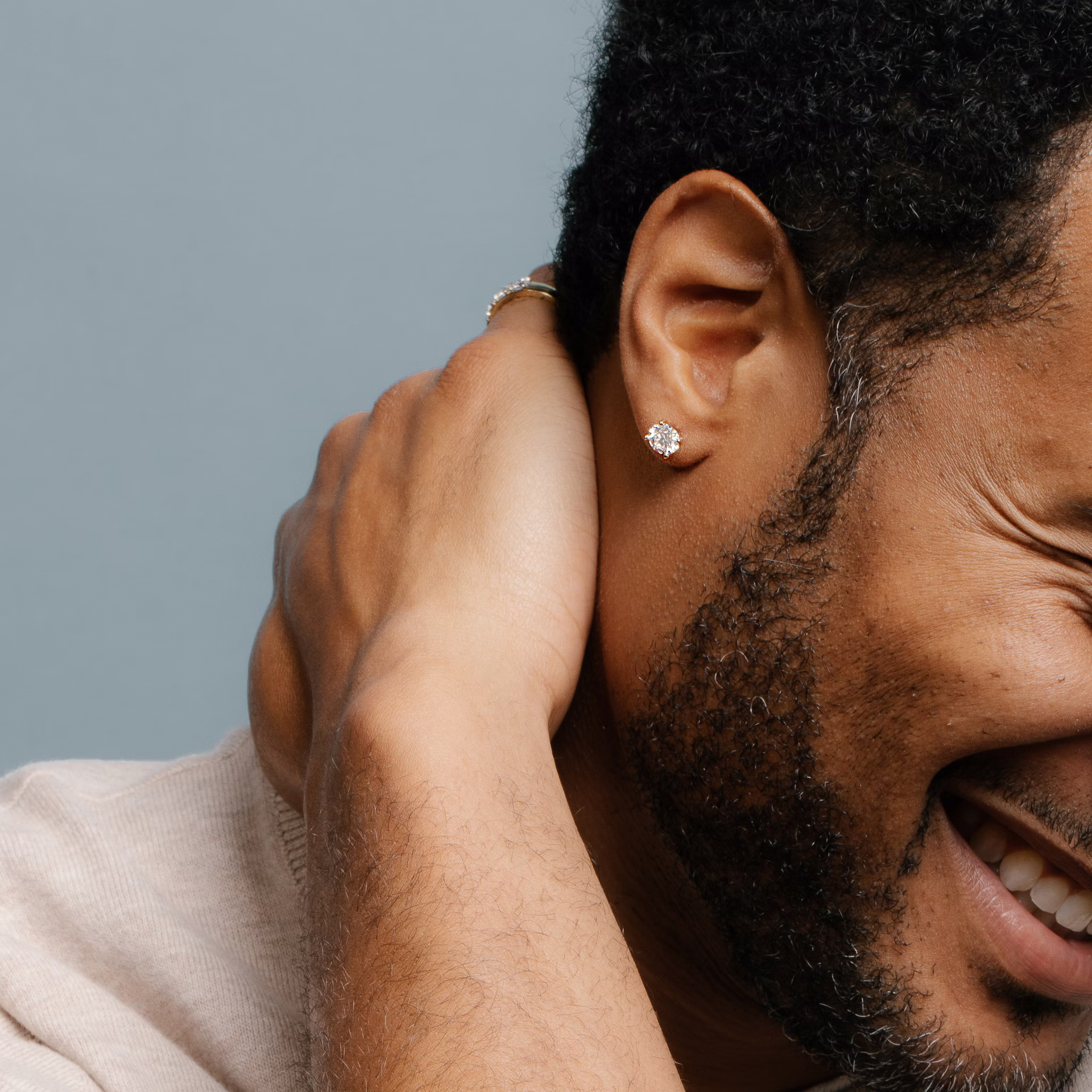 VRAI Solitaire Stud | Round Brilliant | 14k | White Gold | diamondColor: near-colorless | caratWeight: 1.0ct