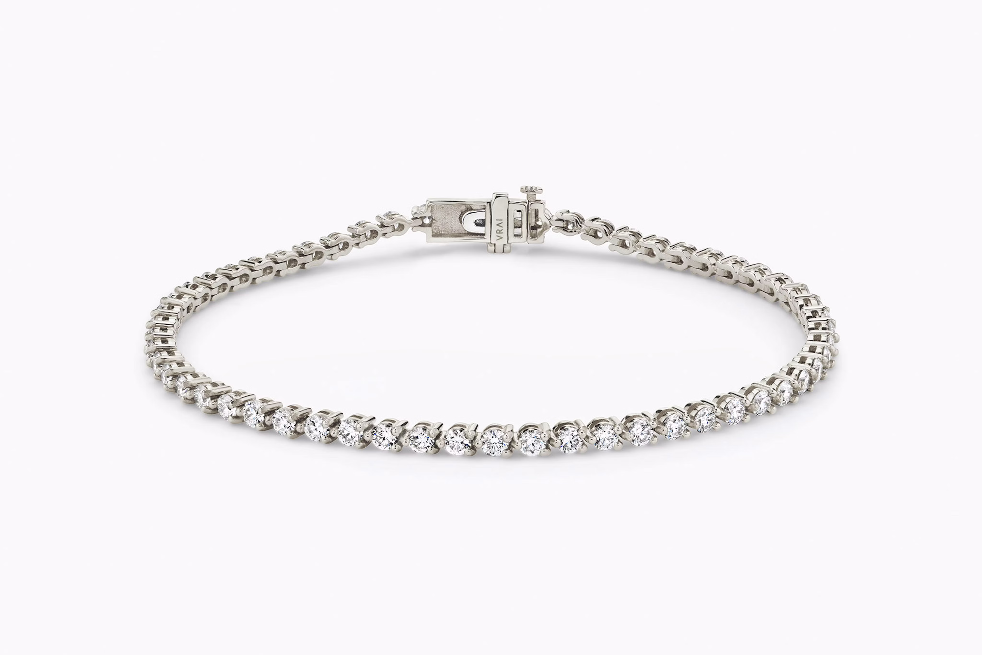 lab-grown diamonds, tennis bracelet, summer style