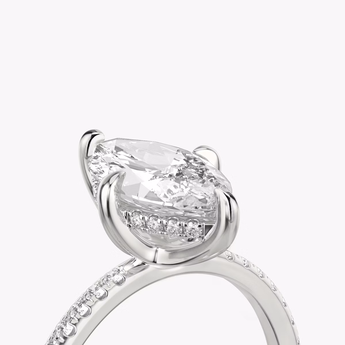 Anillo de compromiso Classic Hidden Halo | Marquise | 18k | Oro blanco | bandAccent: Pavé | bandWidth: standard | prongStyle: Simple | diamondOrientation: vertical | caratWeight: other