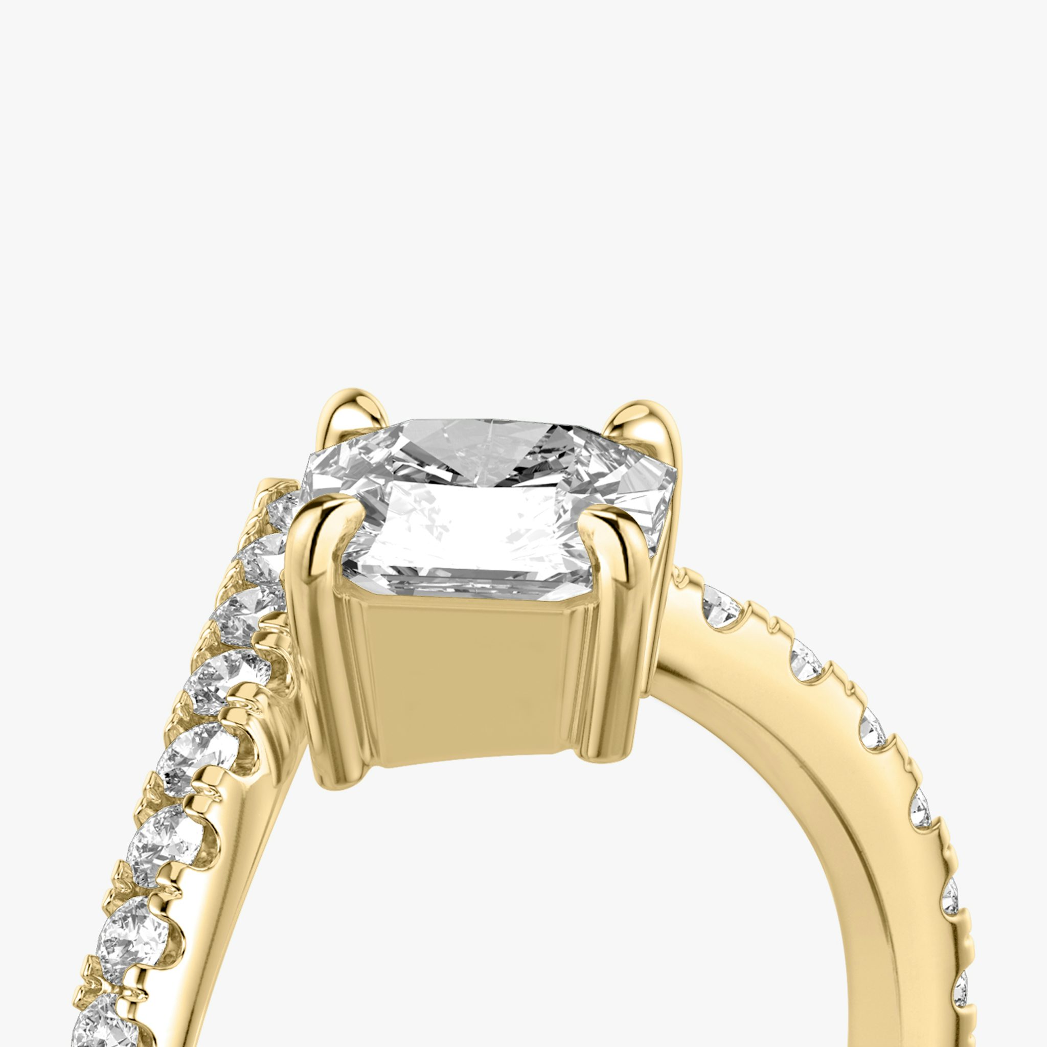 The Signature V | Asscher | 18k | Yellow Gold | bandAccent: Pavé | diamondOrientation: vertical | caratWeight: other