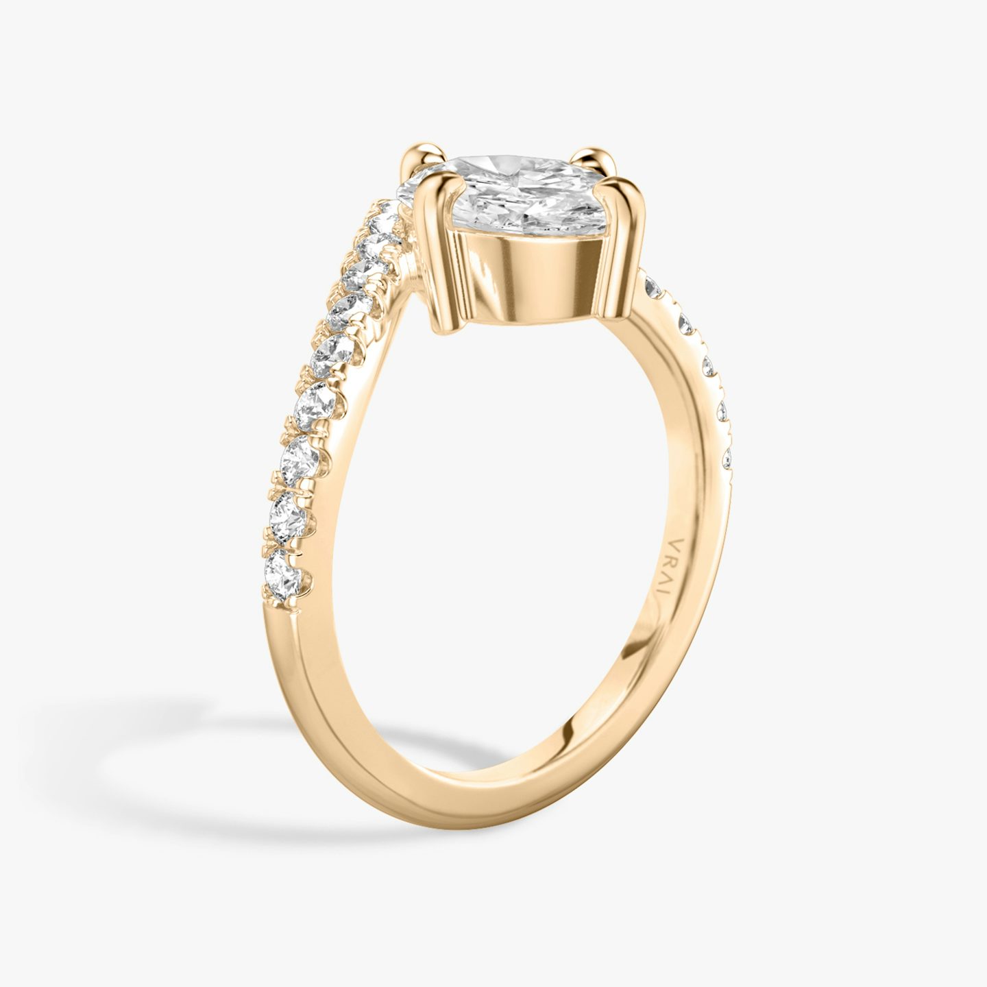The Signature V | Oval | 14k | Rose Gold | bandAccent: Pavé | diamondOrientation: vertical | caratWeight: other