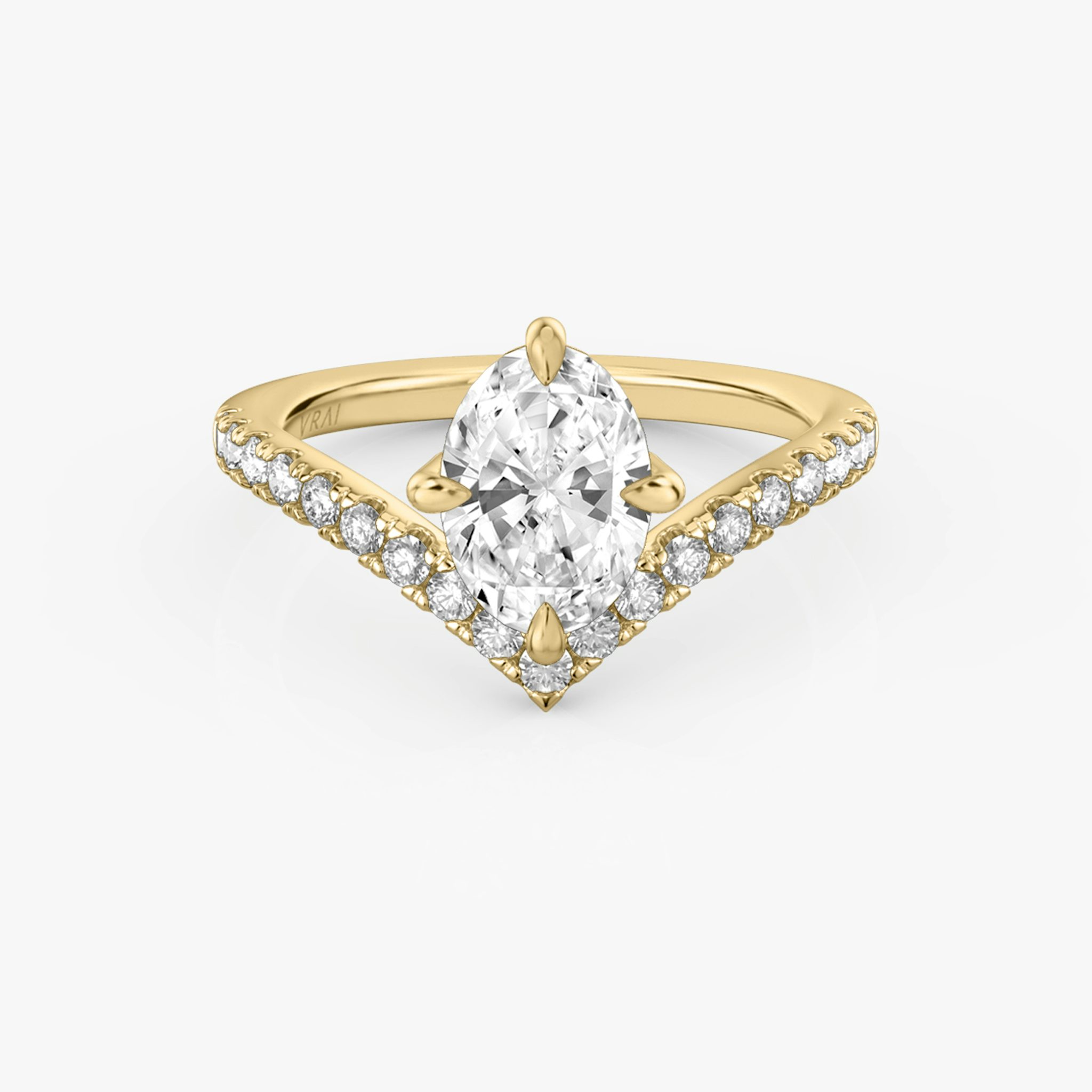 The Signature V | Oval | 18k | Yellow Gold | bandAccent: Pavé | diamondOrientation: vertical | caratWeight: other