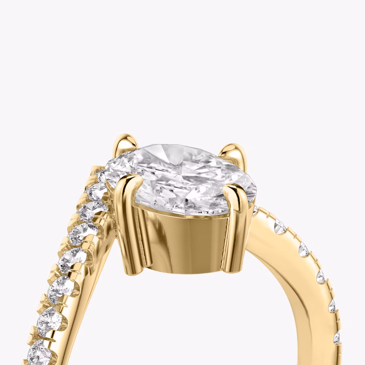 The Signature V | Oval | 18k | Yellow Gold | bandAccent: Pavé | diamondOrientation: vertical | caratWeight: other