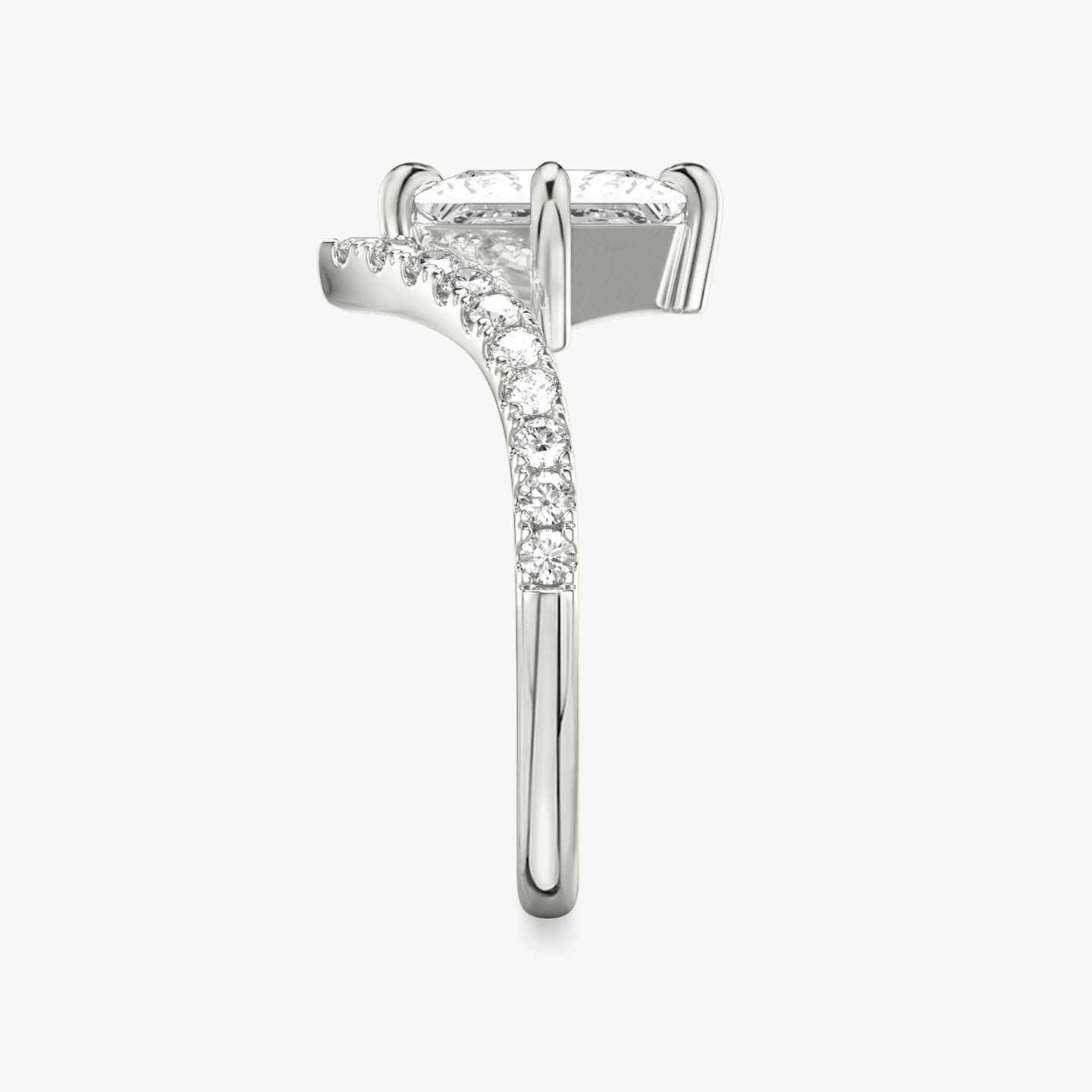 The Signature V | Princess | 18k | White Gold | bandAccent: Pavé | diamondOrientation: vertical | caratWeight: other
