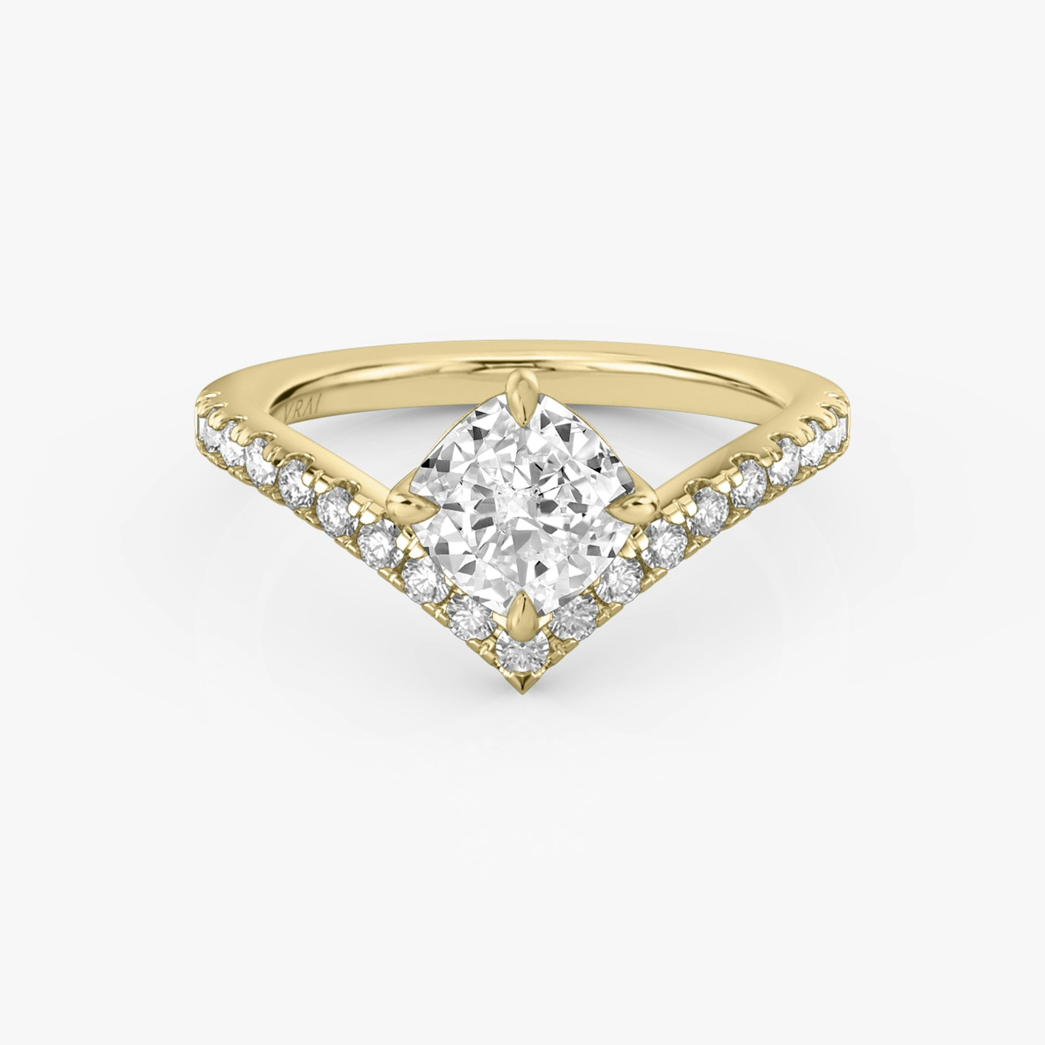 The Signature V | Cushion | 18k | Yellow Gold | bandAccent: Pavé | diamondOrientation: vertical | caratWeight: other