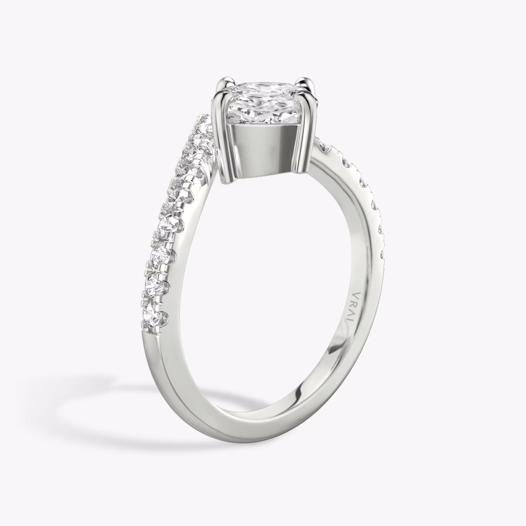 The Signature V | Cushion | 18k | White Gold | bandAccent: Pavé | diamondOrientation: vertical | caratWeight: other