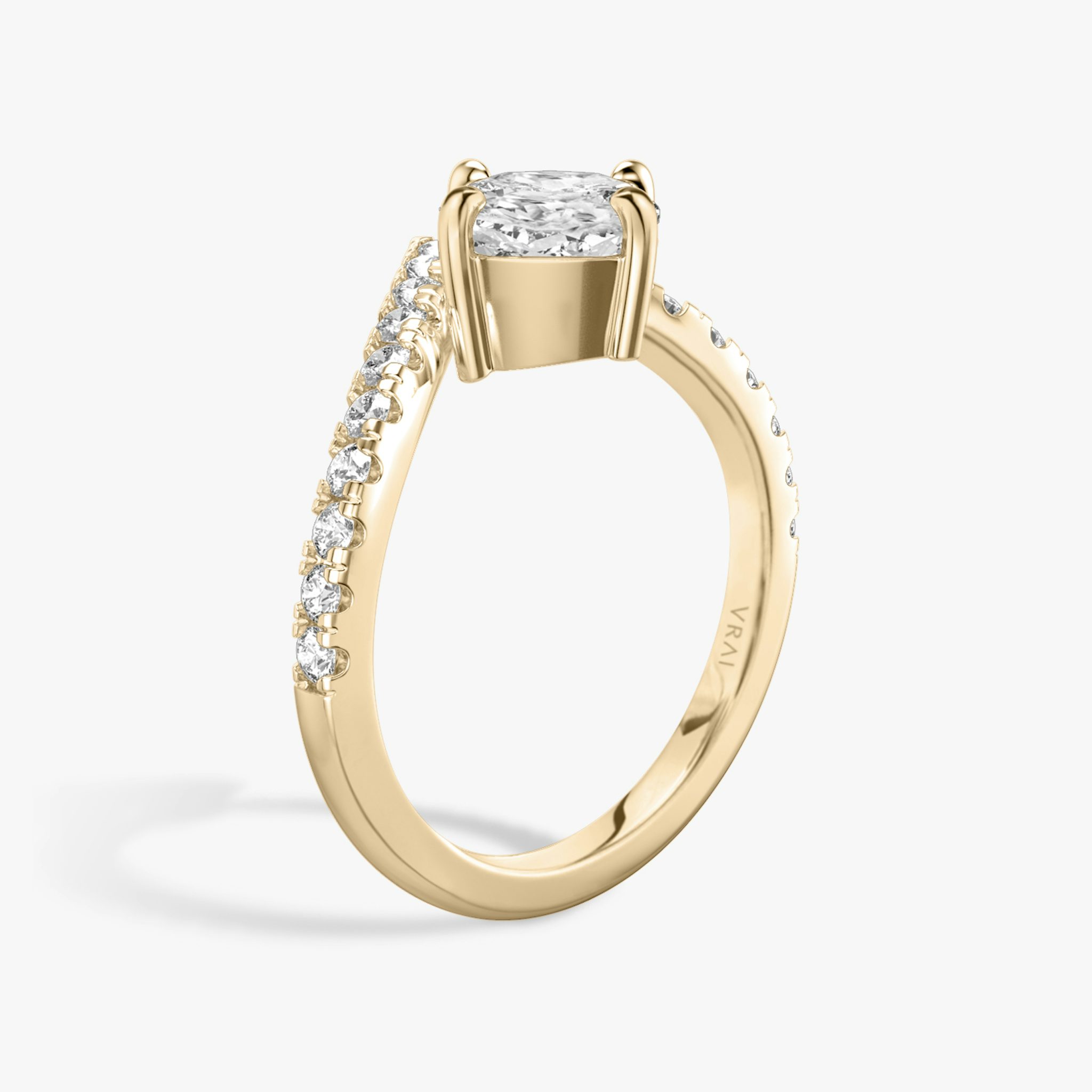 The Signature V | Cushion | 14k | Rose Gold | bandAccent: Pavé | diamondOrientation: vertical | caratWeight: other