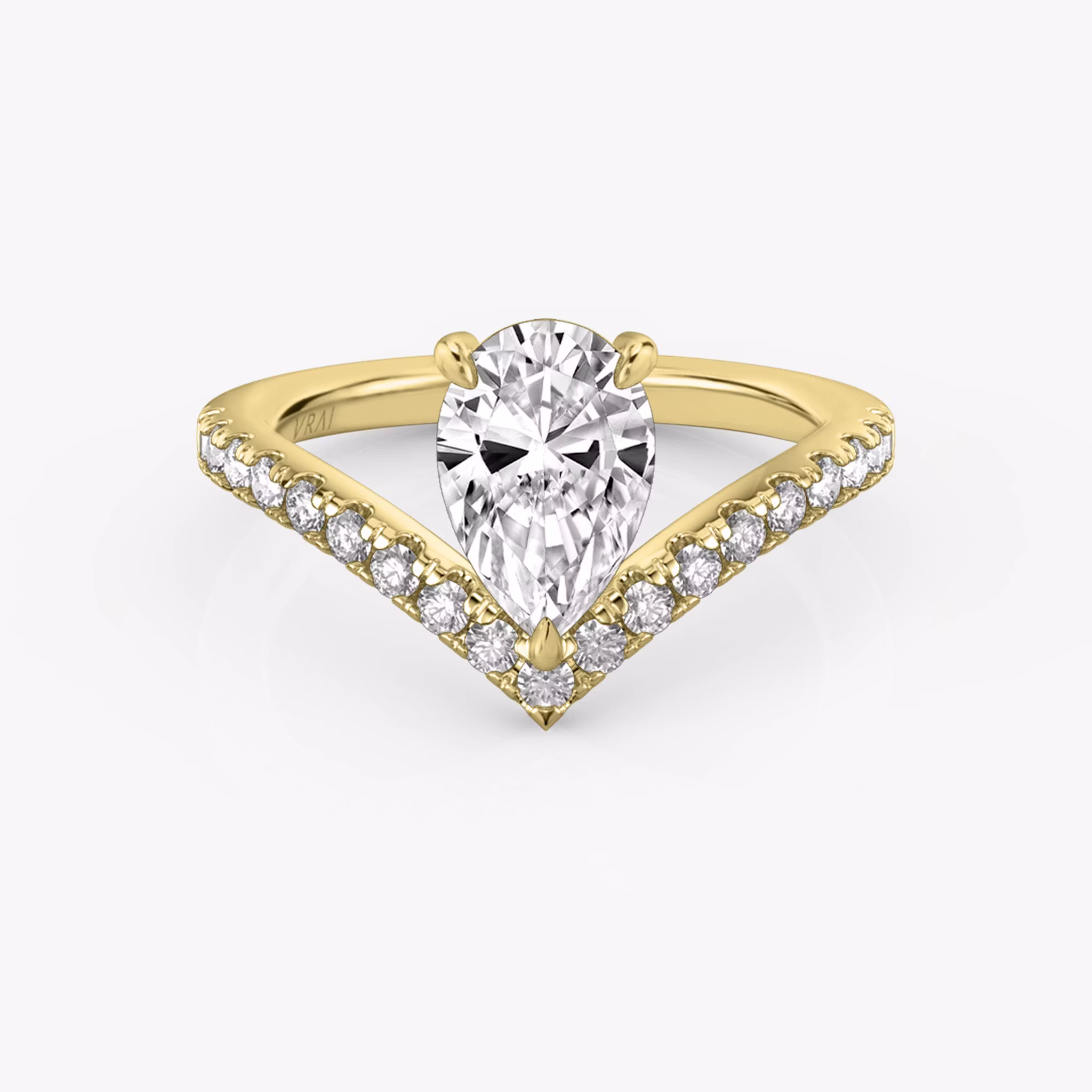 Signature V Pear | Yellow Gold