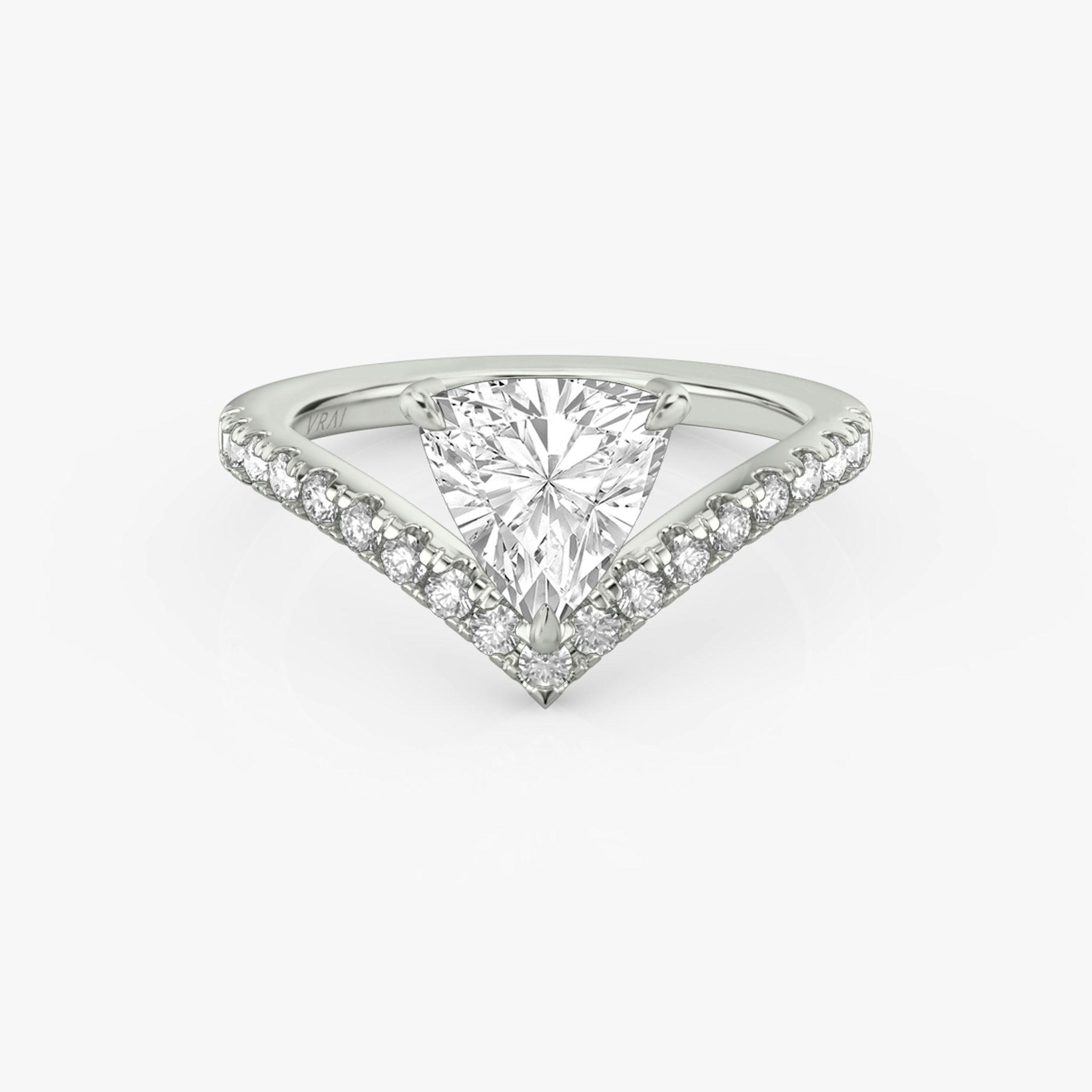 The Signature V | Trillion | 18k | White Gold | bandAccent: Pavé | diamondOrientation: vertical | caratWeight: other