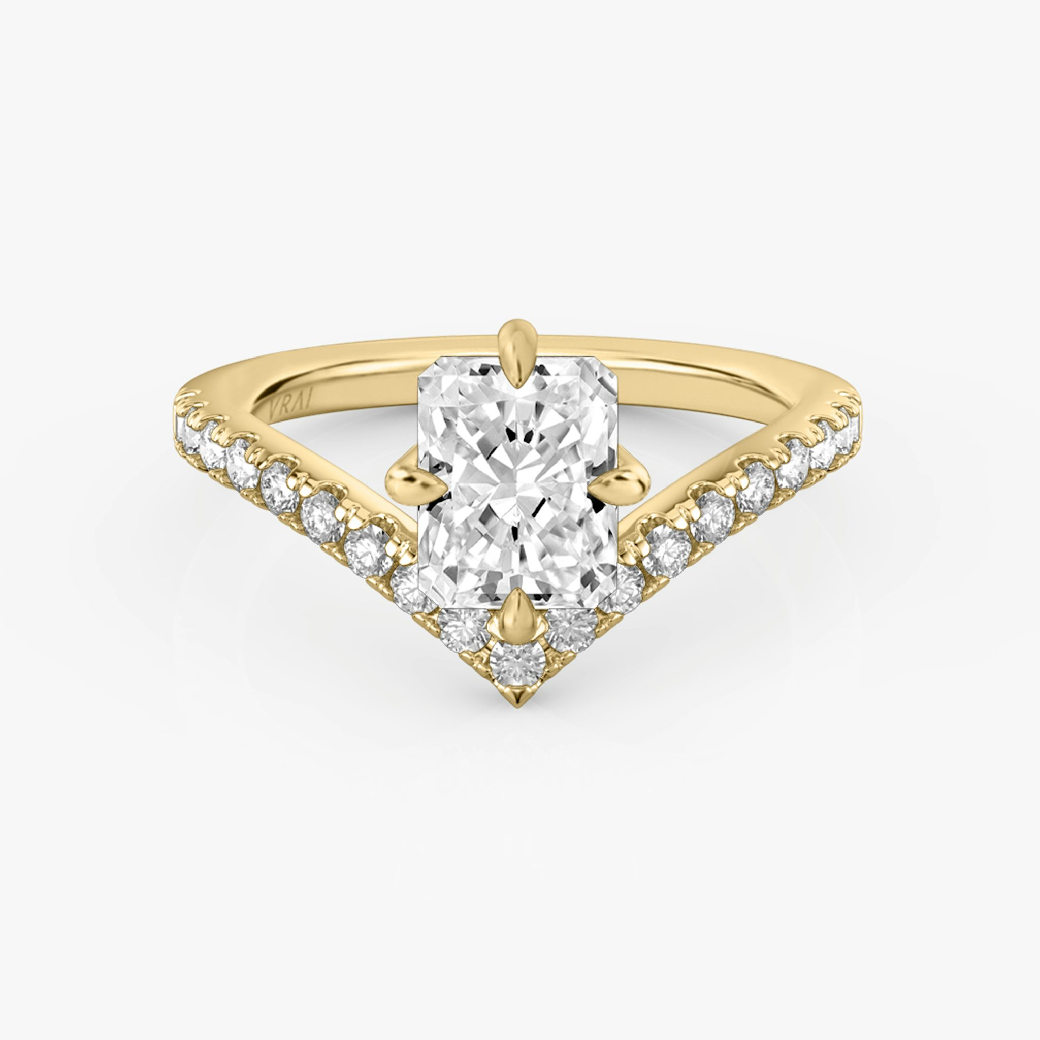 The Signature V | Radiant | 18k | Yellow Gold | bandAccent: Pavé | diamondOrientation: vertical | caratWeight: other