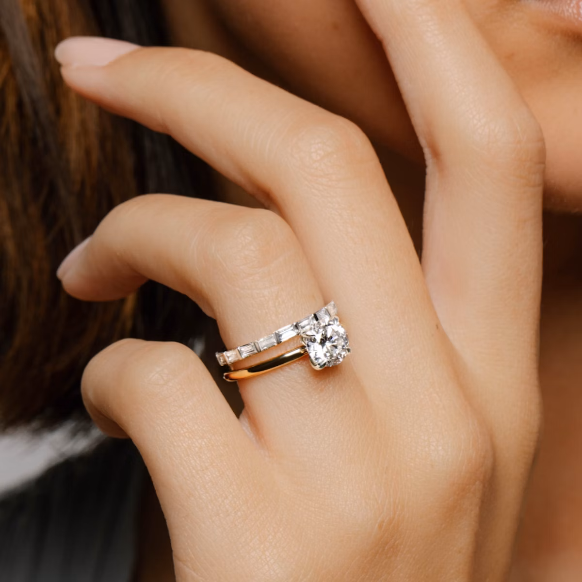 The Classic | Round Brilliant | 14k | Rose Gold and Platinum | bandAccent: Plain | bandWidth: standard | caratWeight: 1.5ct | diamondOrientation: vertical