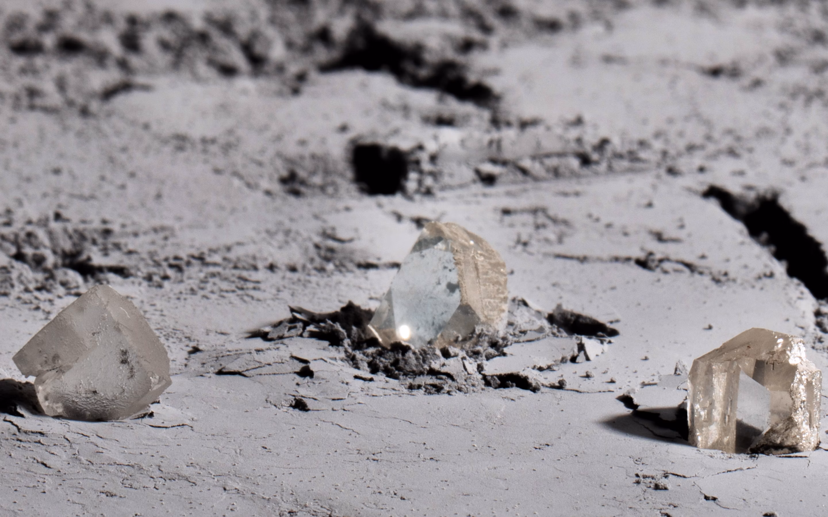 Moissanite vs Lab-Grown Diamonds