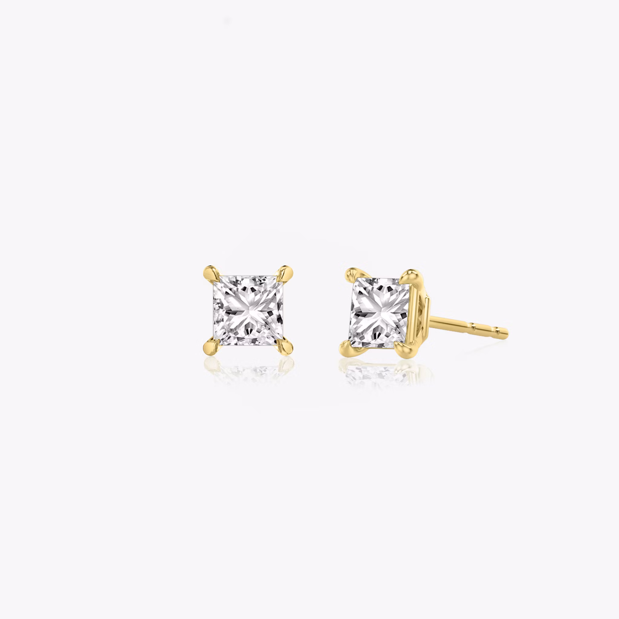 VRAI Solitaire Stud Princess | Yellow Gold