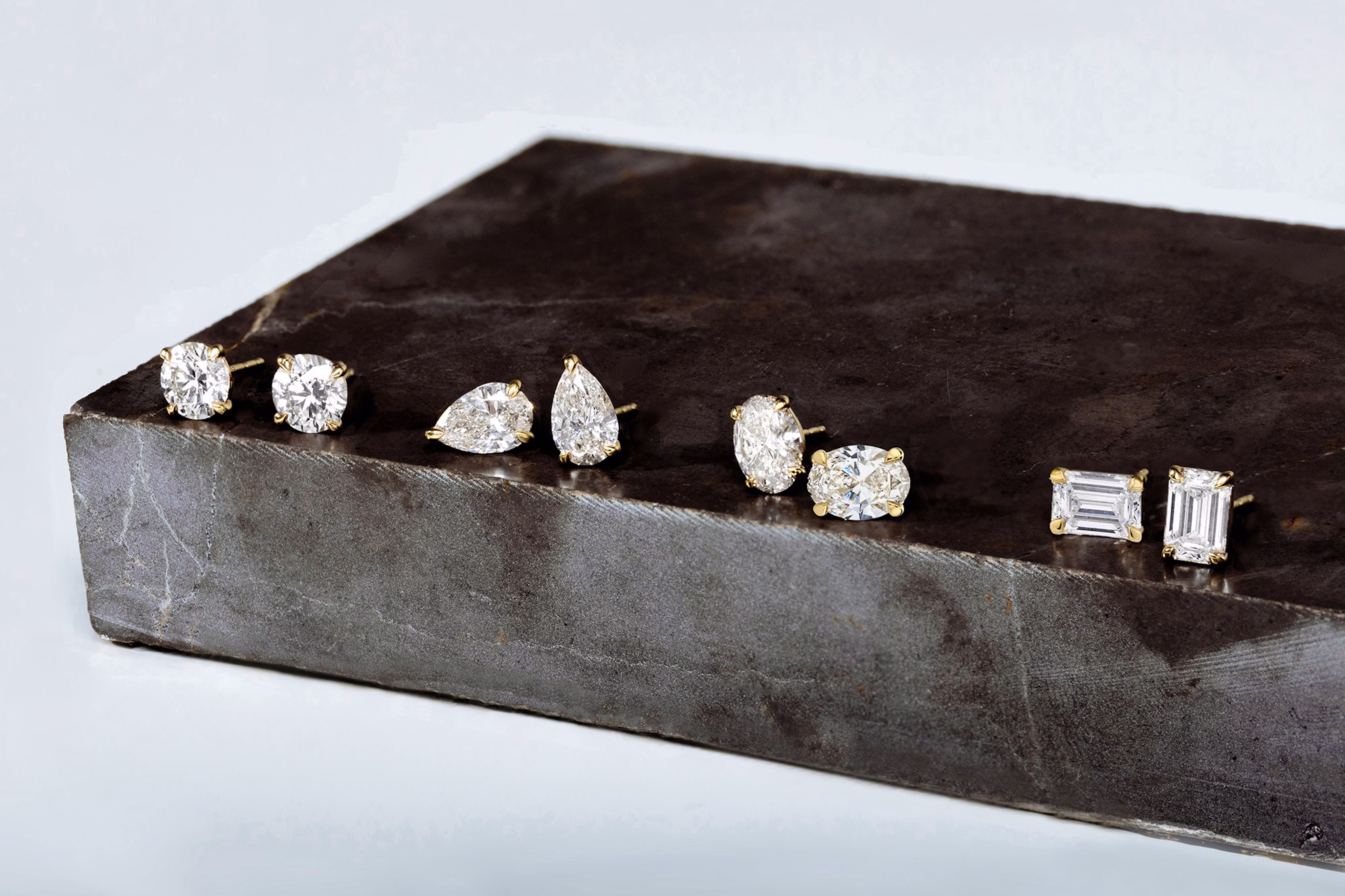 lab-grown diamond earrings